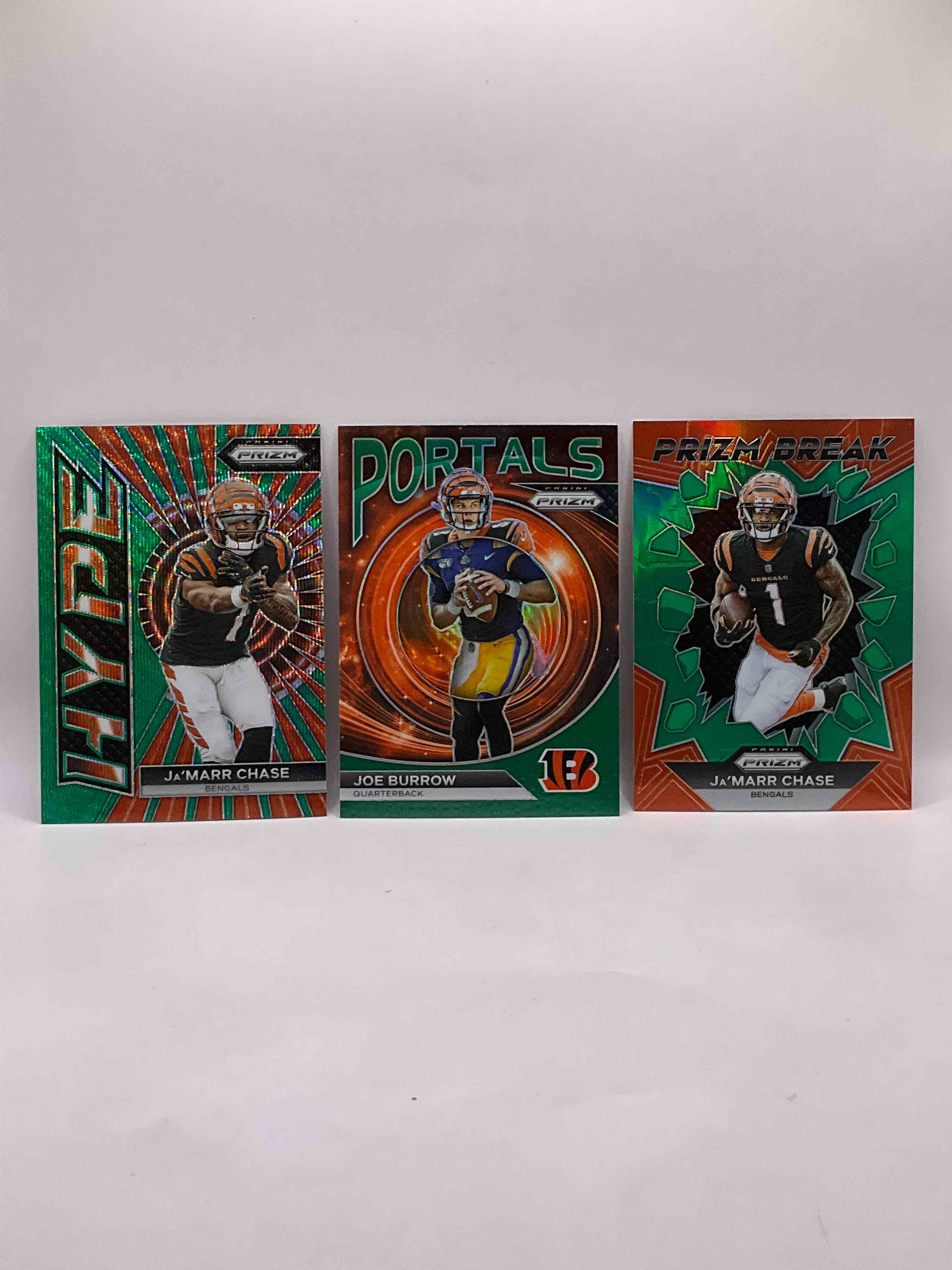 Ultra Rare Green Prizm 2023 Matching Set! Ja’marr Chase Hype Card, Joe Burrow Prizm Portals & Prizm Break Ja’marr Chase! All Mint 