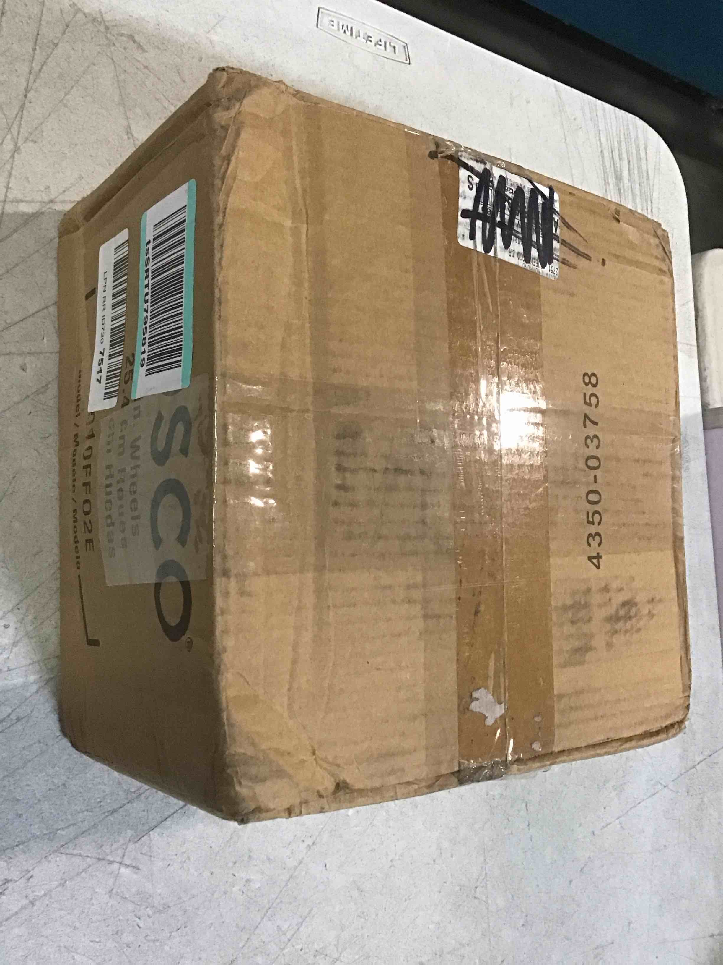 https://s3.amazonaws.com/lotting-images-prod/bidfta/GRN6145055_1709211421773.jpeg