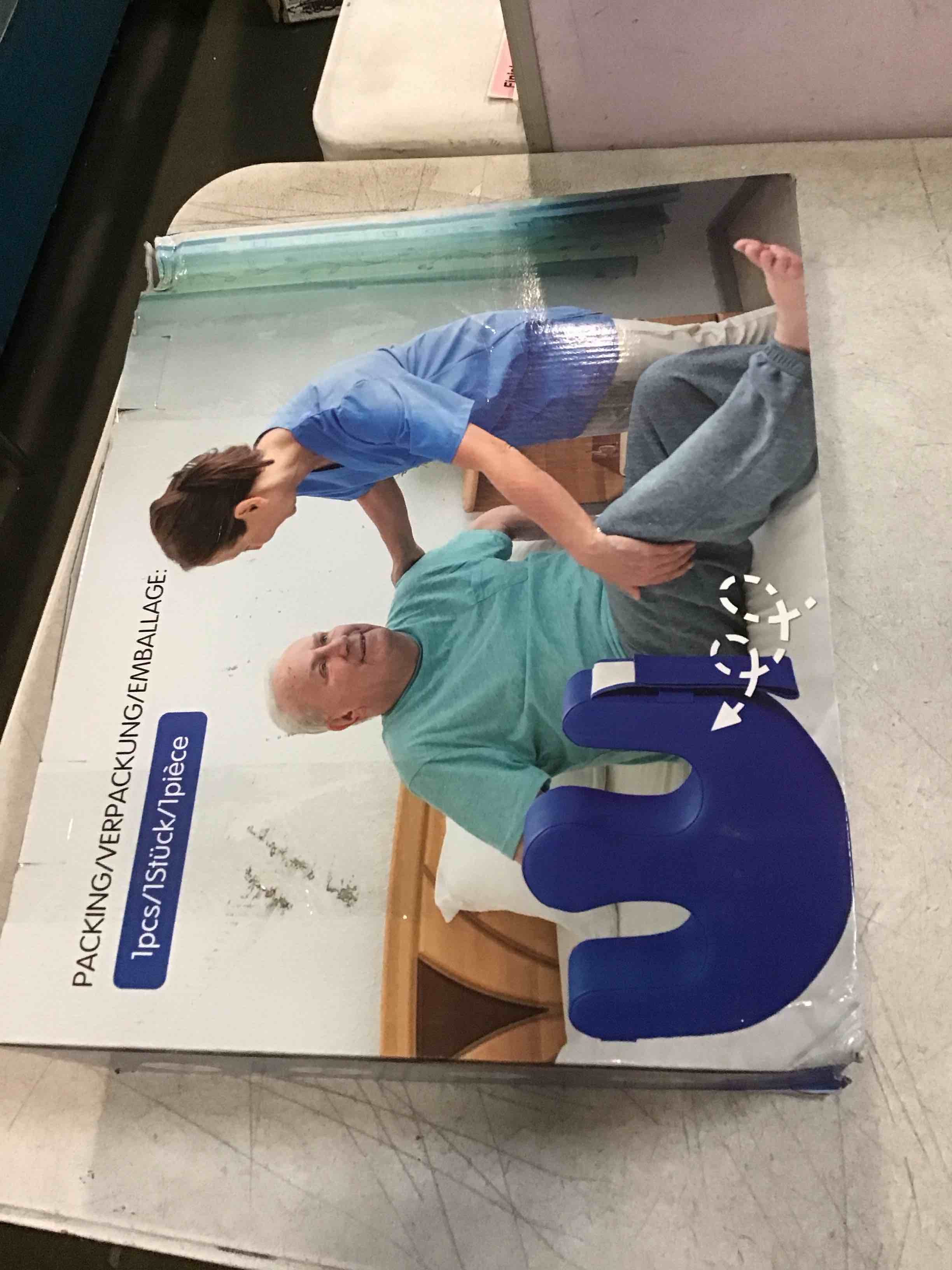 https://s3.amazonaws.com/lotting-images-prod/bidfta/GRN6145102_1709216913632.jpeg