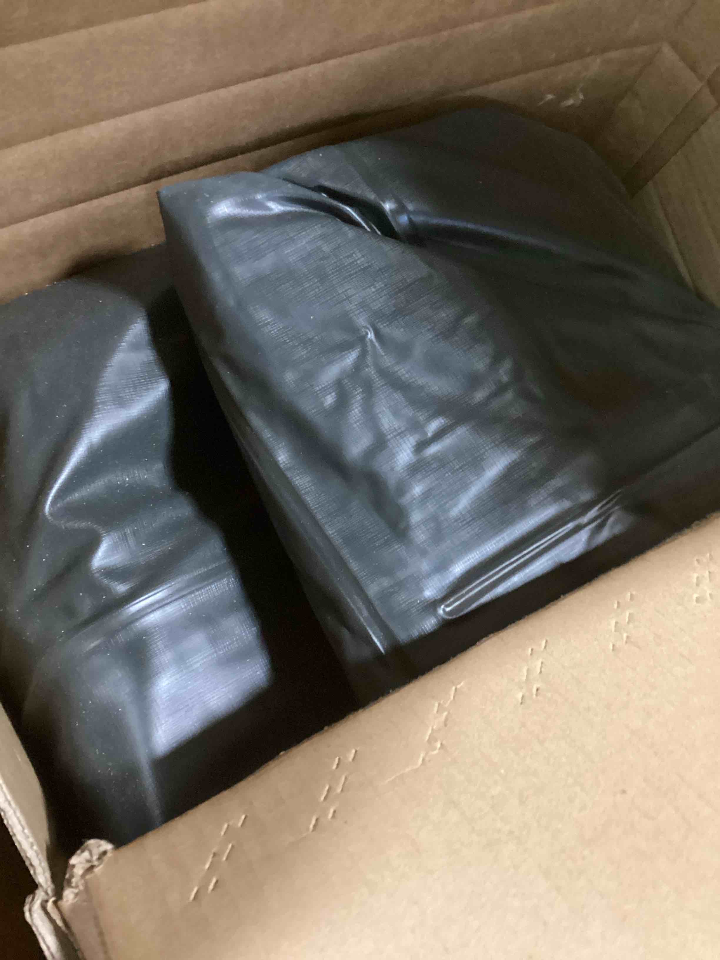 https://s3.amazonaws.com/lotting-images-prod/bidfta/GRN6147072_1709403224296.jpeg