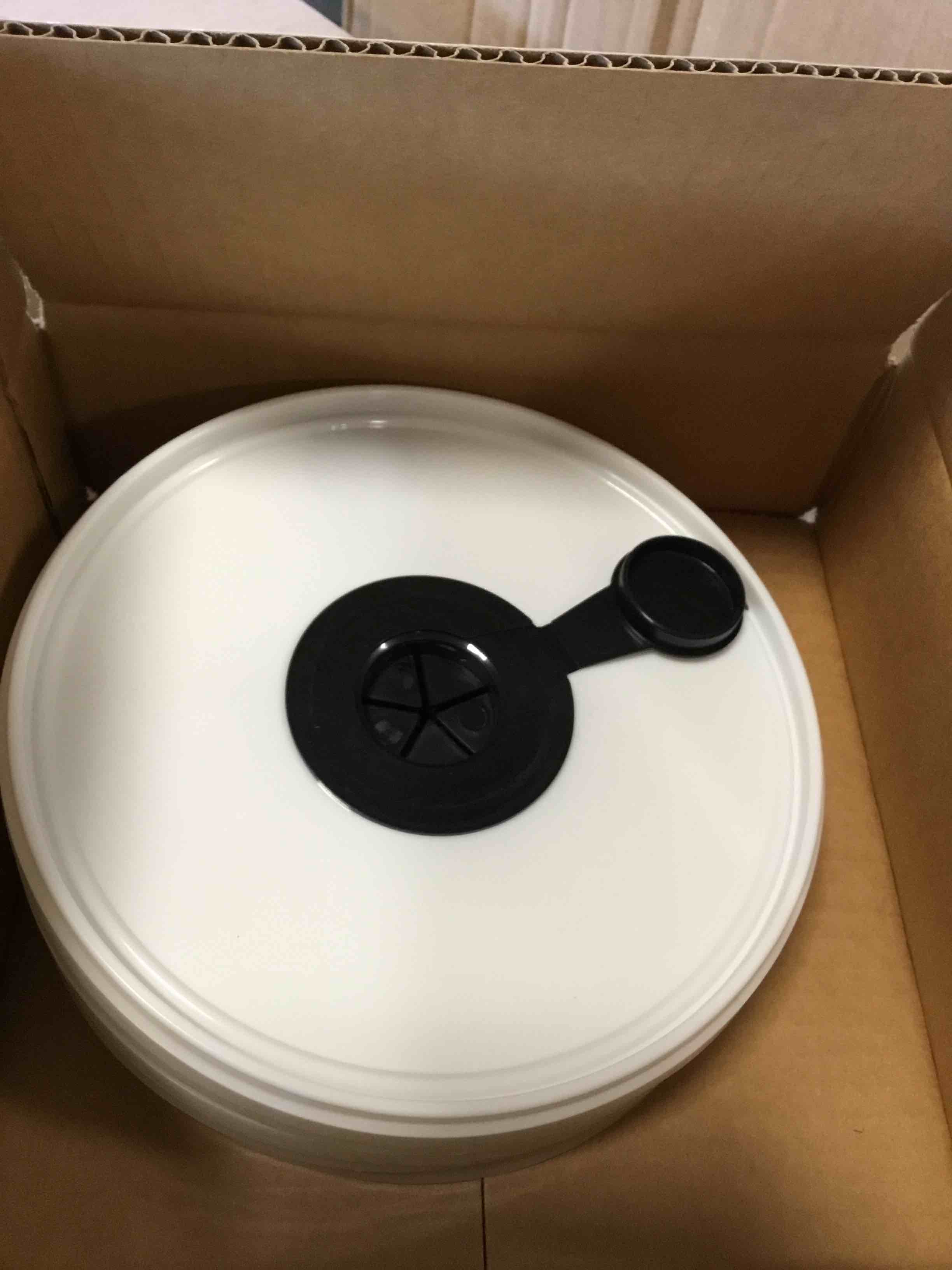 blue lid cross hatch opening 5 EA/BX 24448543