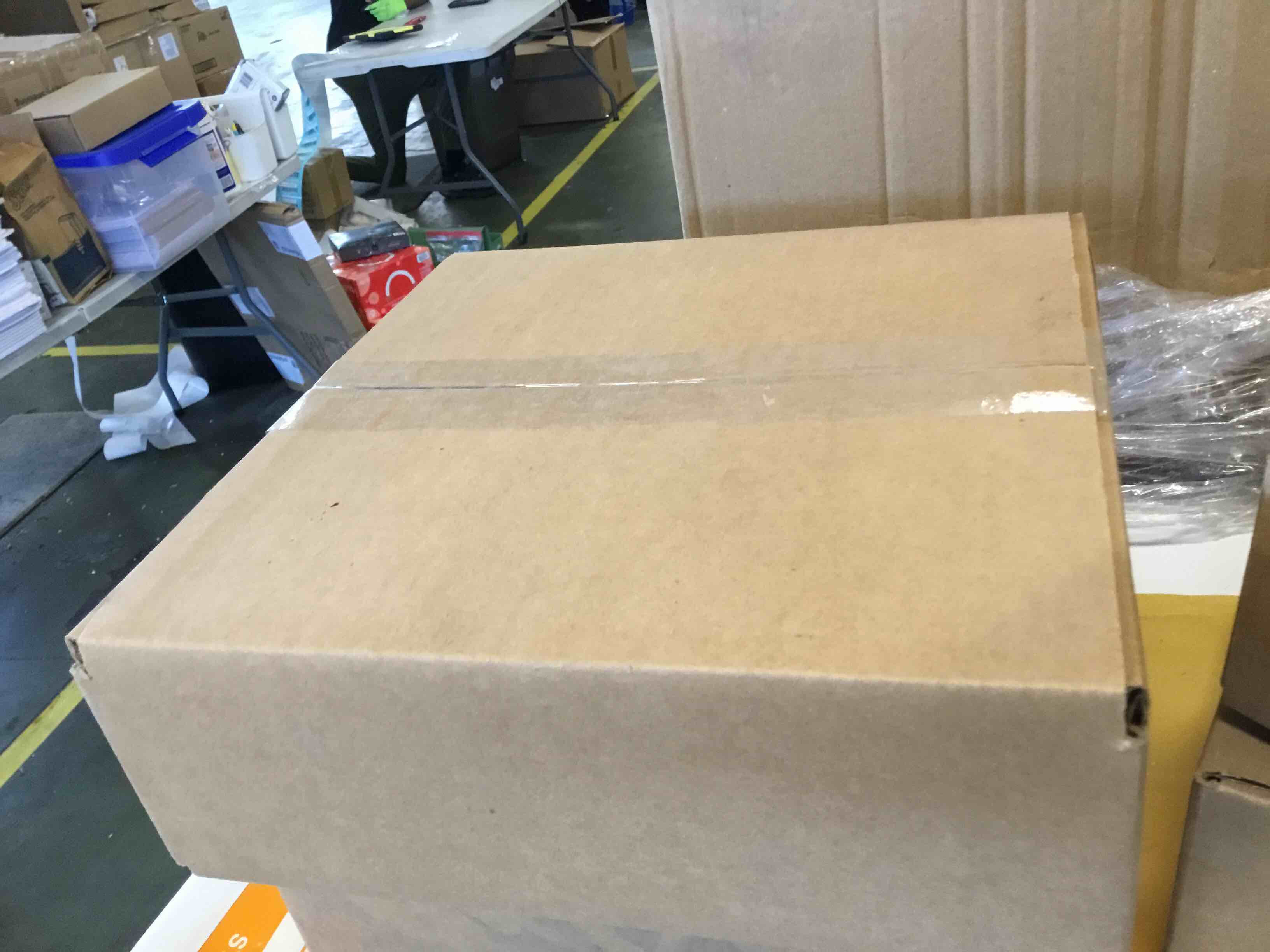 https://s3.amazonaws.com/lotting-images-prod/bidfta/GRN6147709_1710169260460.jpeg