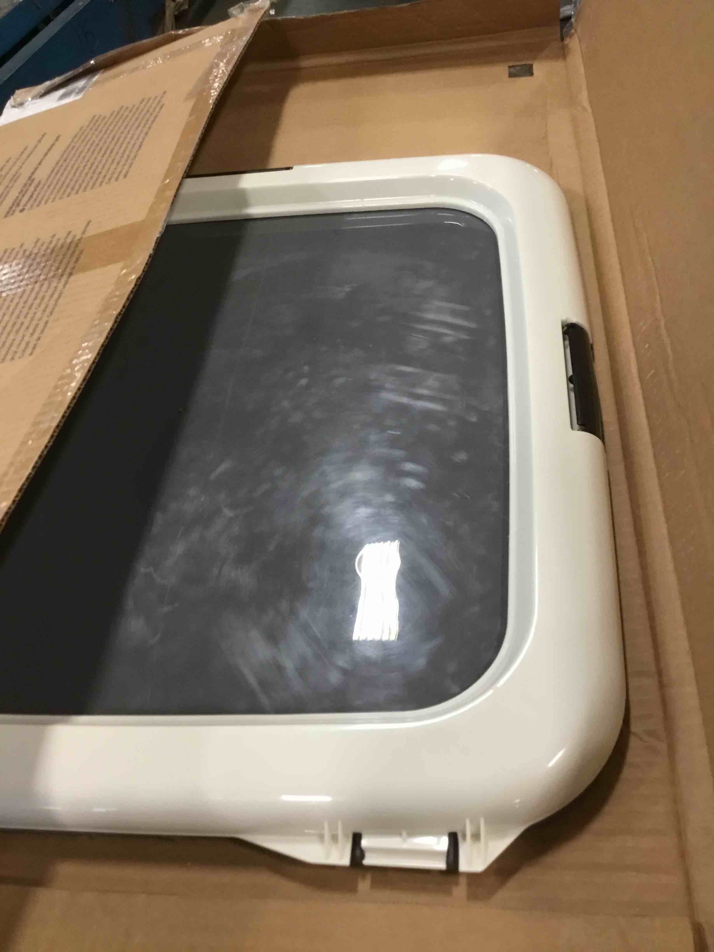 https://s3.amazonaws.com/lotting-images-prod/bidfta/GRN6149103_1708972764887.jpeg