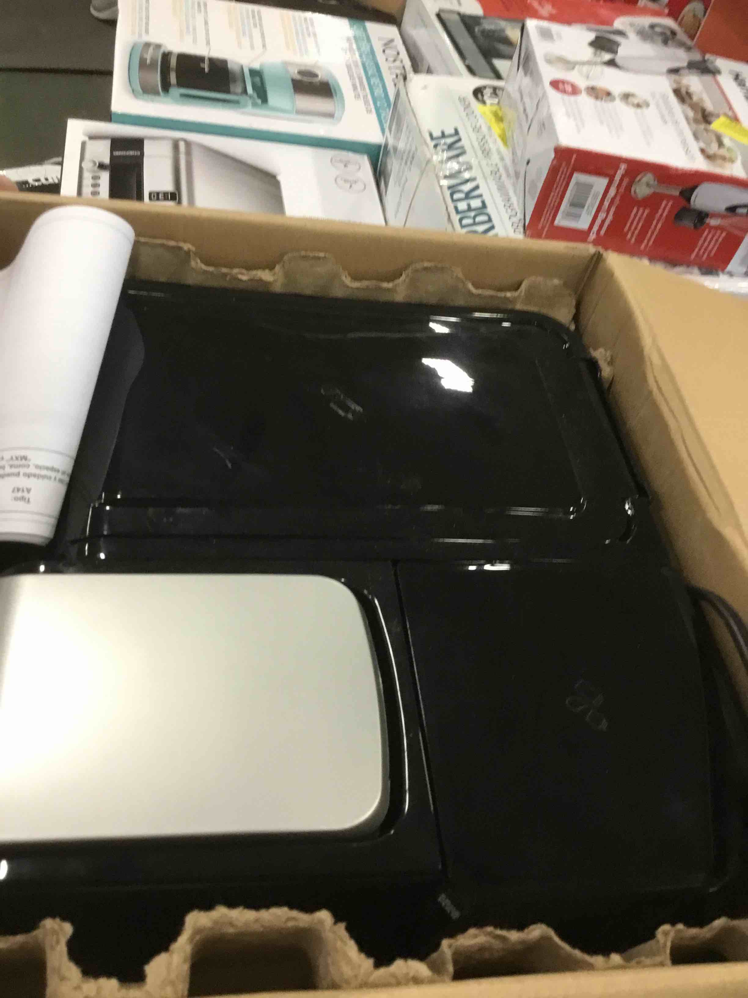 https://s3.amazonaws.com/lotting-images-prod/bidfta/GRN6149165_1708982330041.jpeg