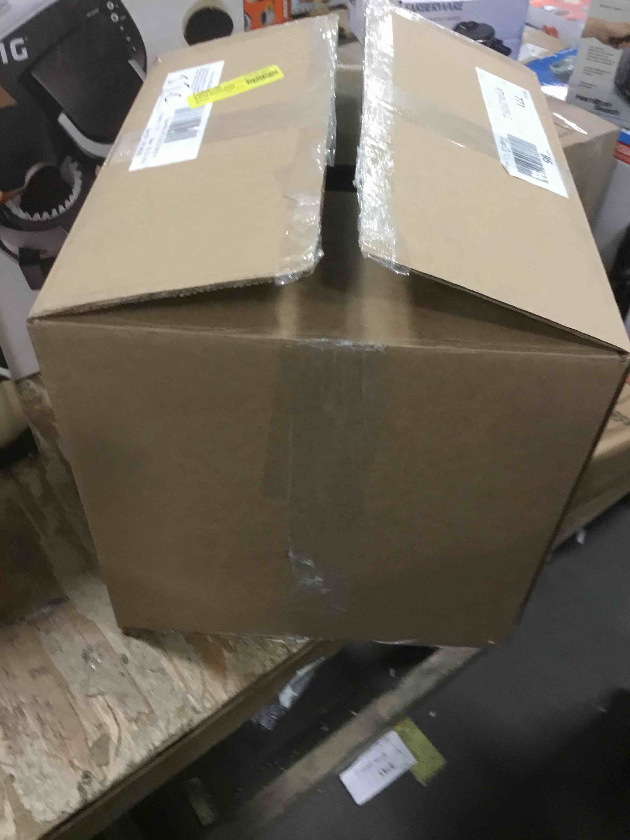https://s3.amazonaws.com/lotting-images-prod/bidfta/GRN6149216_1709040944201.jpeg