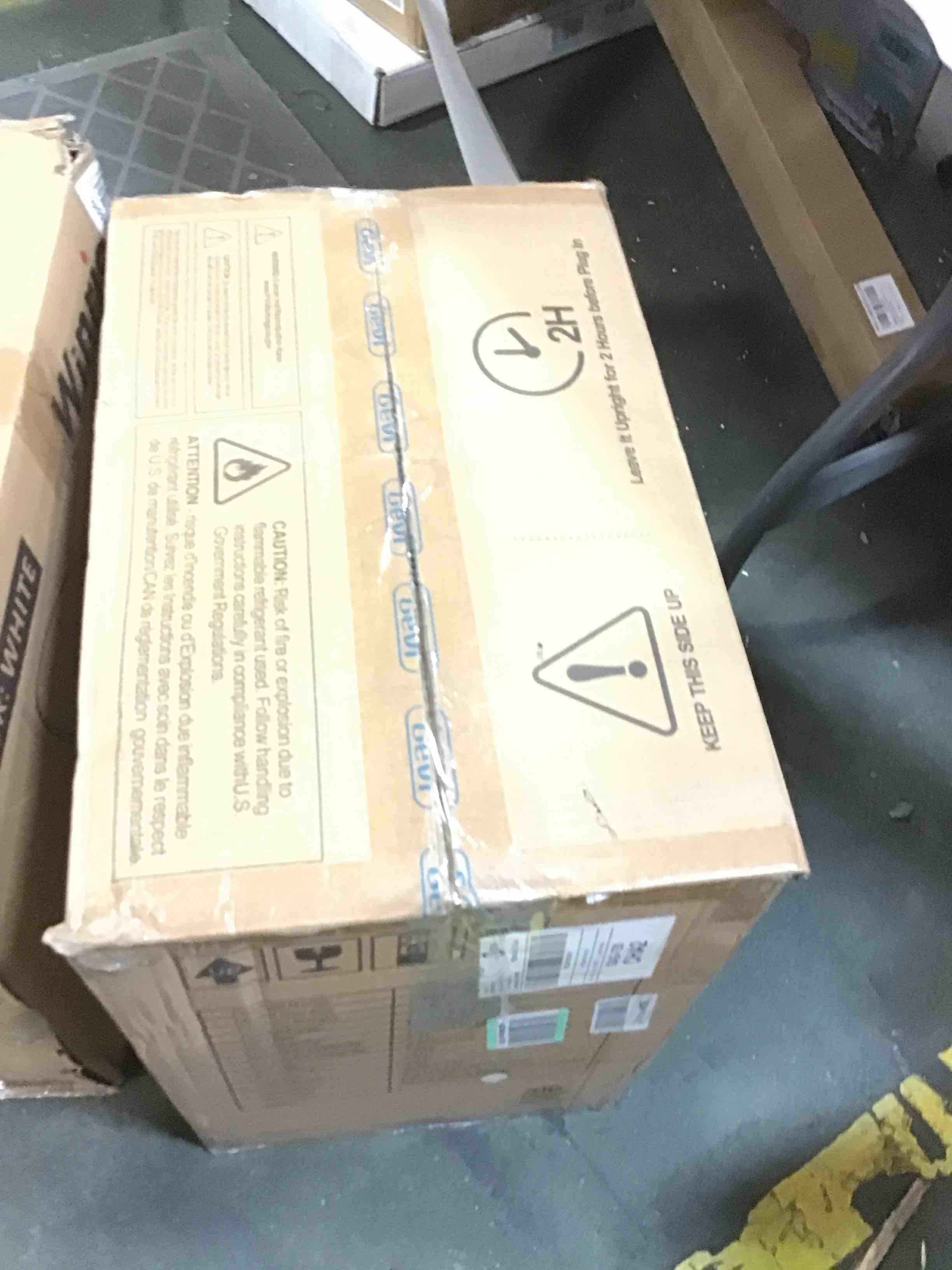https://s3.amazonaws.com/lotting-images-prod/bidfta/GRN6150092_1709664753308.jpeg