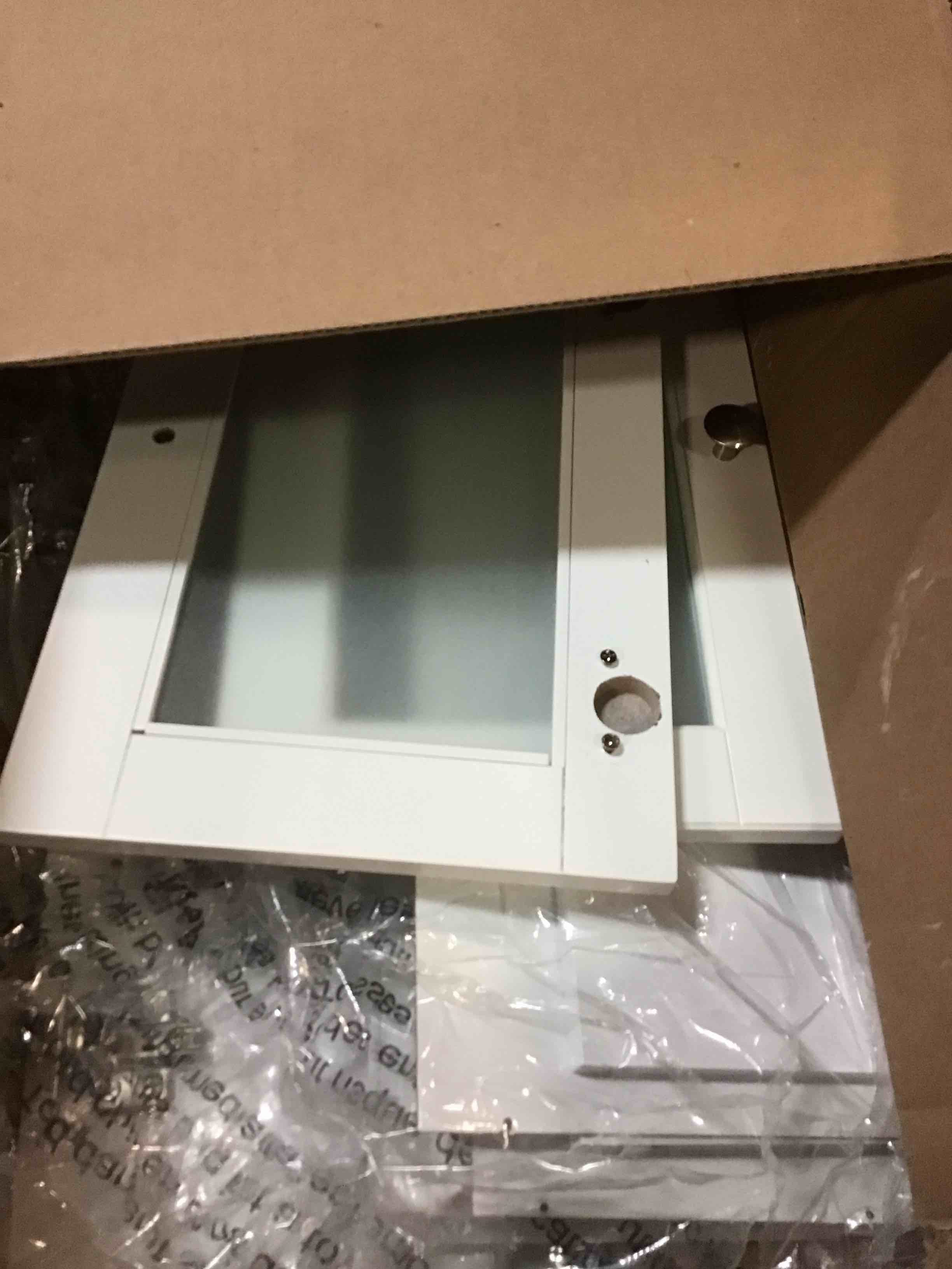 https://s3.amazonaws.com/lotting-images-prod/bidfta/GRN6150093_1709664951836.jpeg