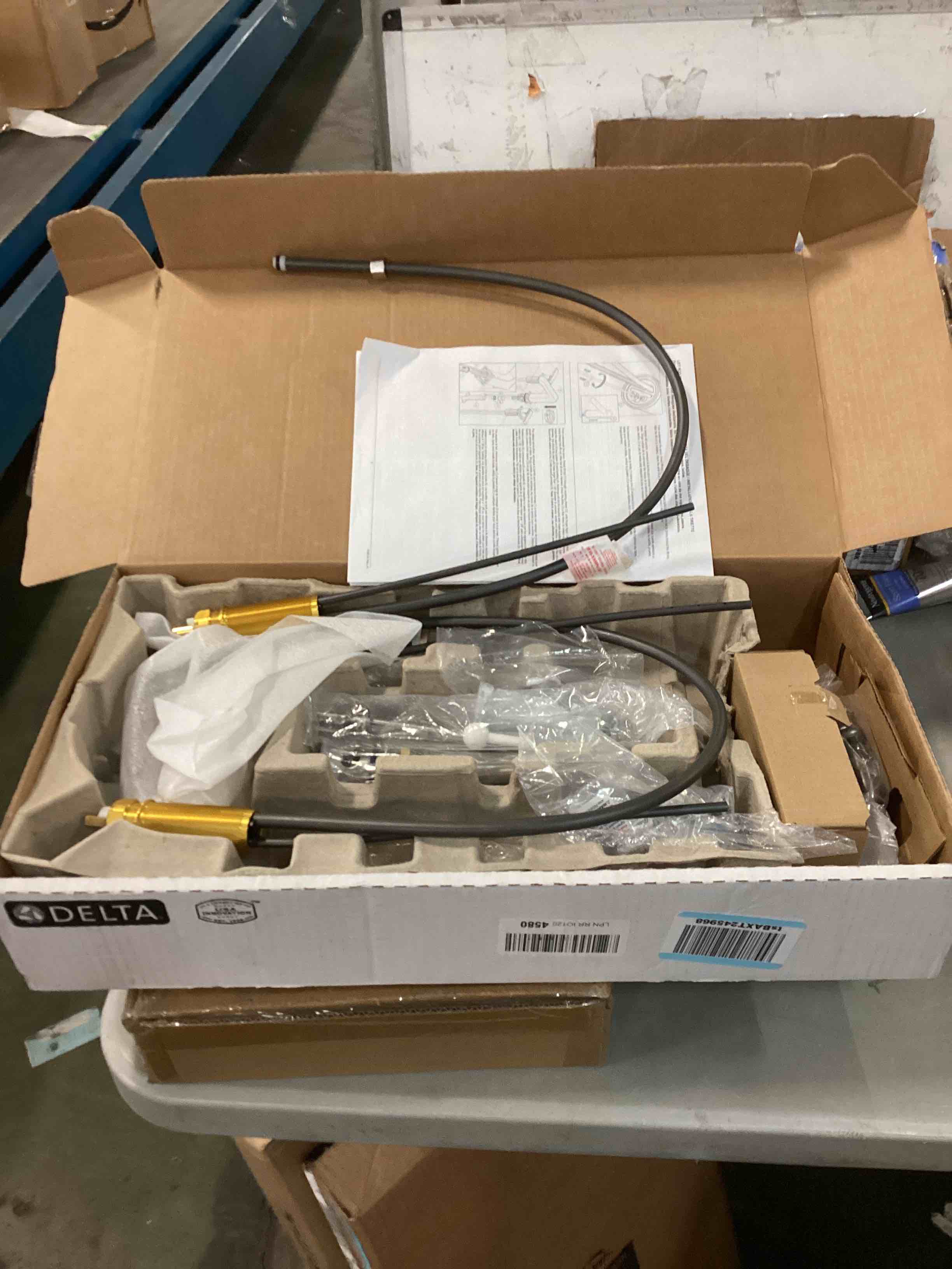 https://s3.amazonaws.com/lotting-images-prod/bidfta/GRN6152230_1715021403384.jpeg