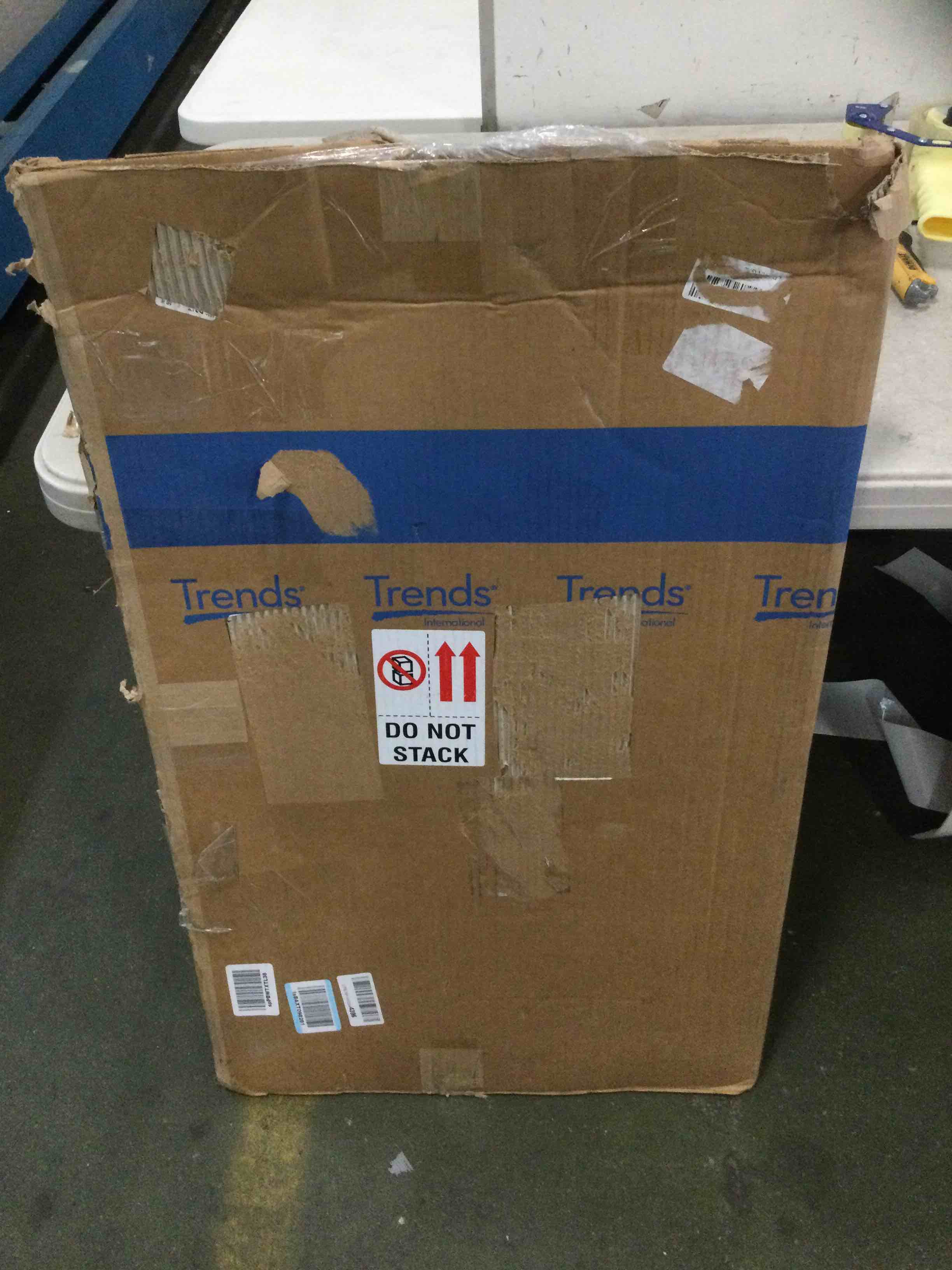 https://s3.amazonaws.com/lotting-images-prod/bidfta/GRN6152320_1715088446087.jpeg