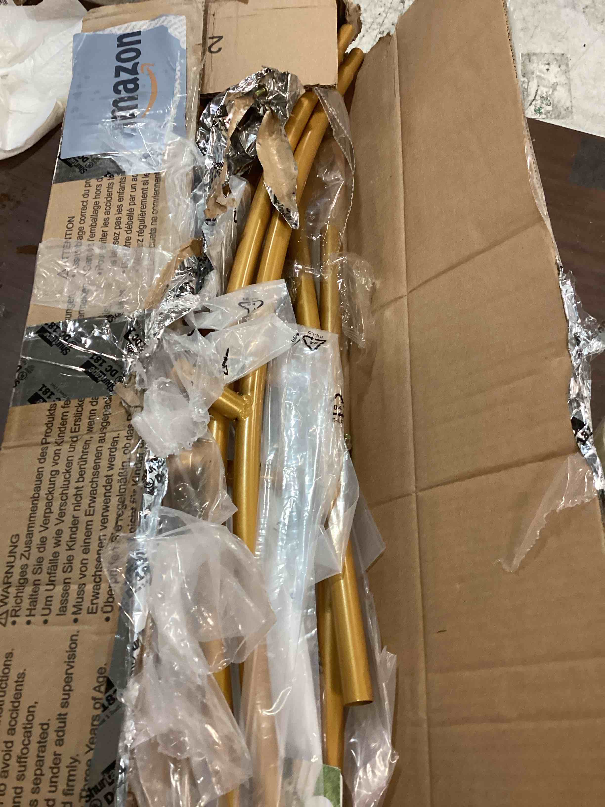 https://s3.amazonaws.com/lotting-images-prod/bidfta/GRN6152529_1715176652754.jpeg