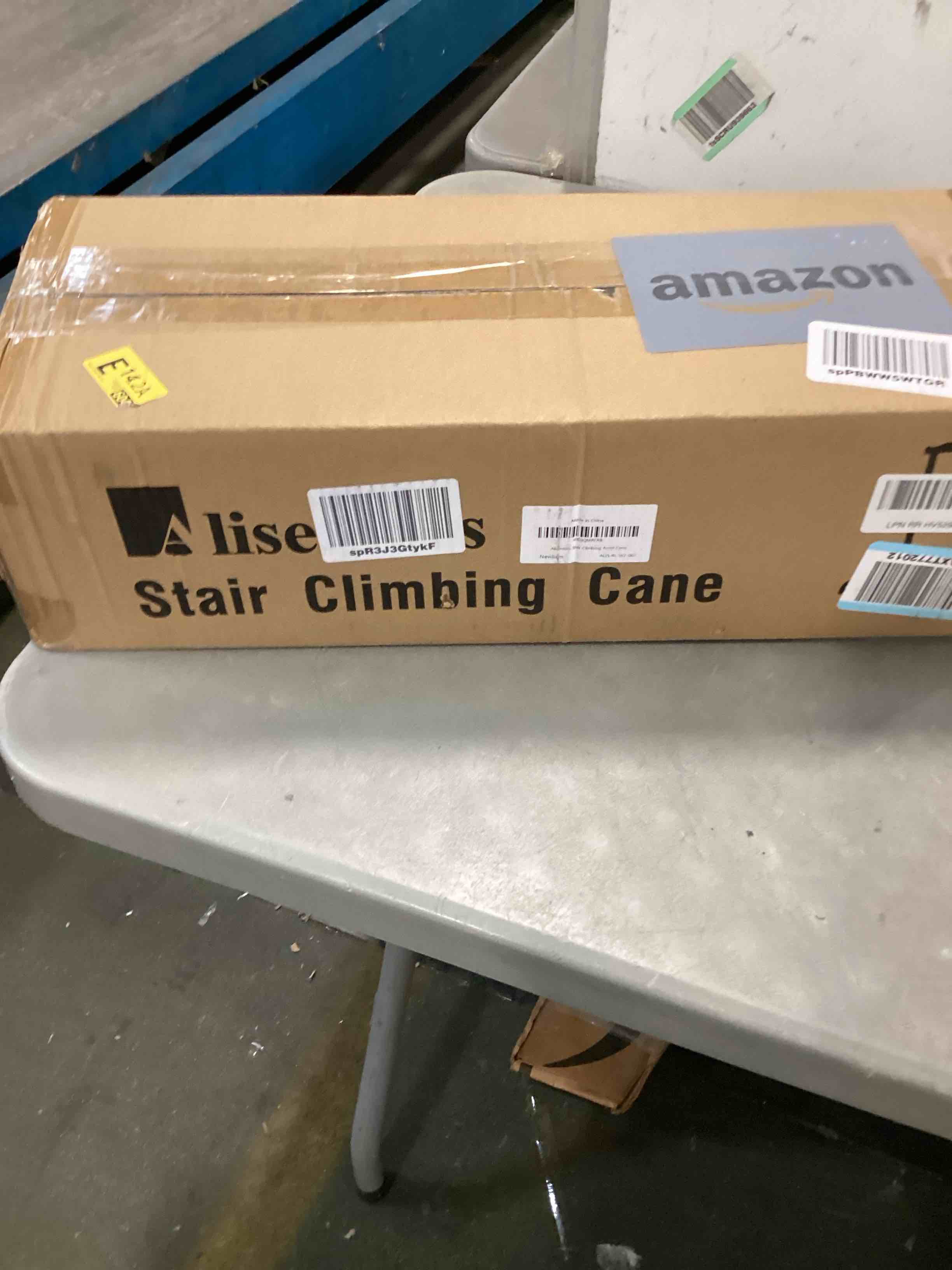 https://s3.amazonaws.com/lotting-images-prod/bidfta/GRN6152783_1715271202062.jpeg