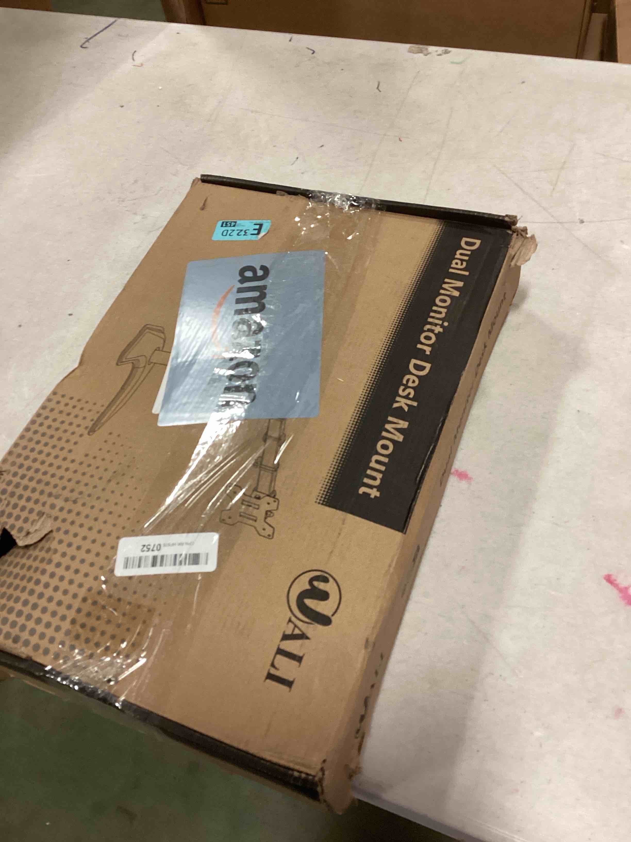 https://s3.amazonaws.com/lotting-images-prod/bidfta/GRN6153475_1714049641310.jpeg