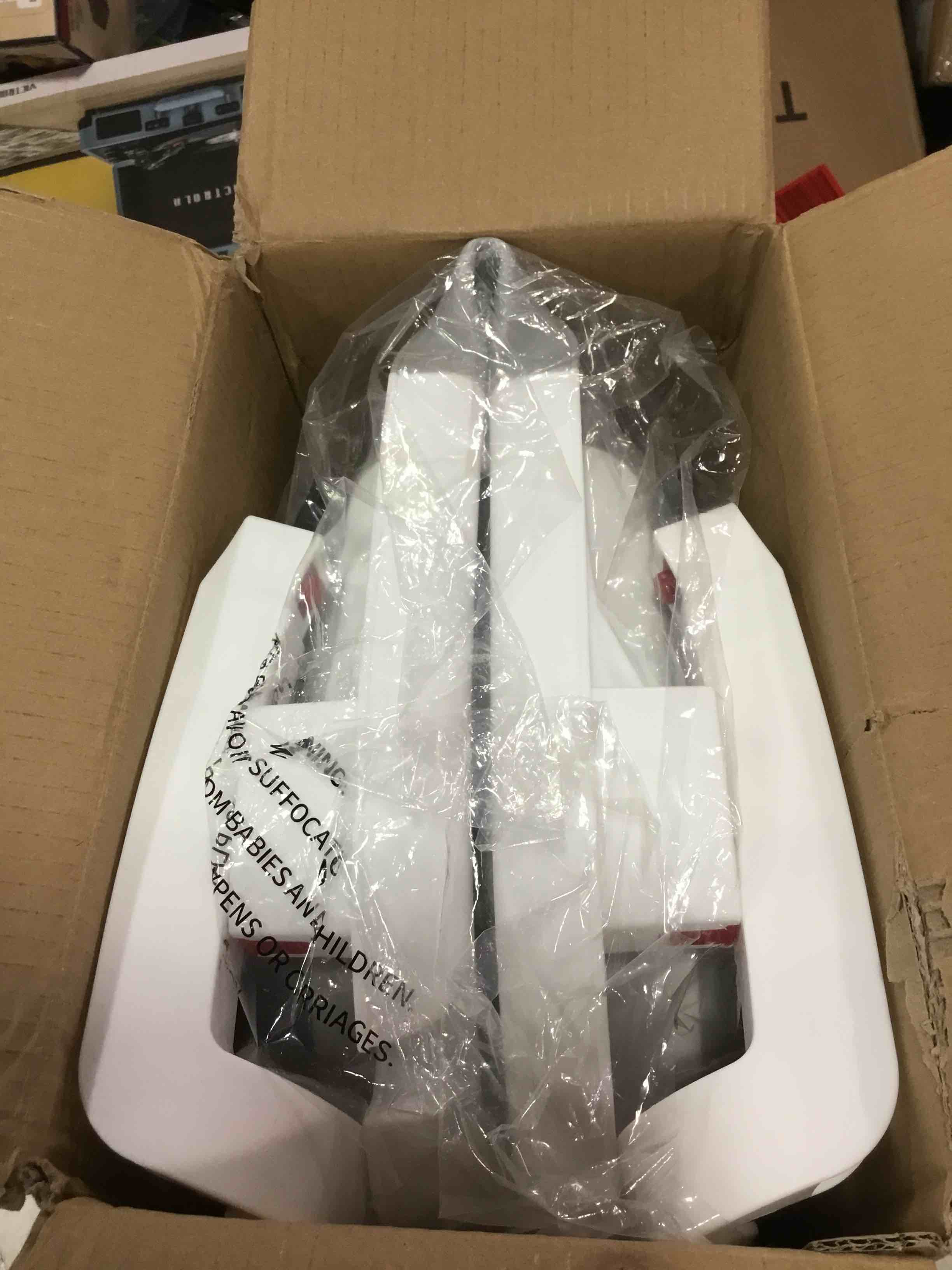 https://s3.amazonaws.com/lotting-images-prod/bidfta/GRN6153953_1714415351012.jpeg