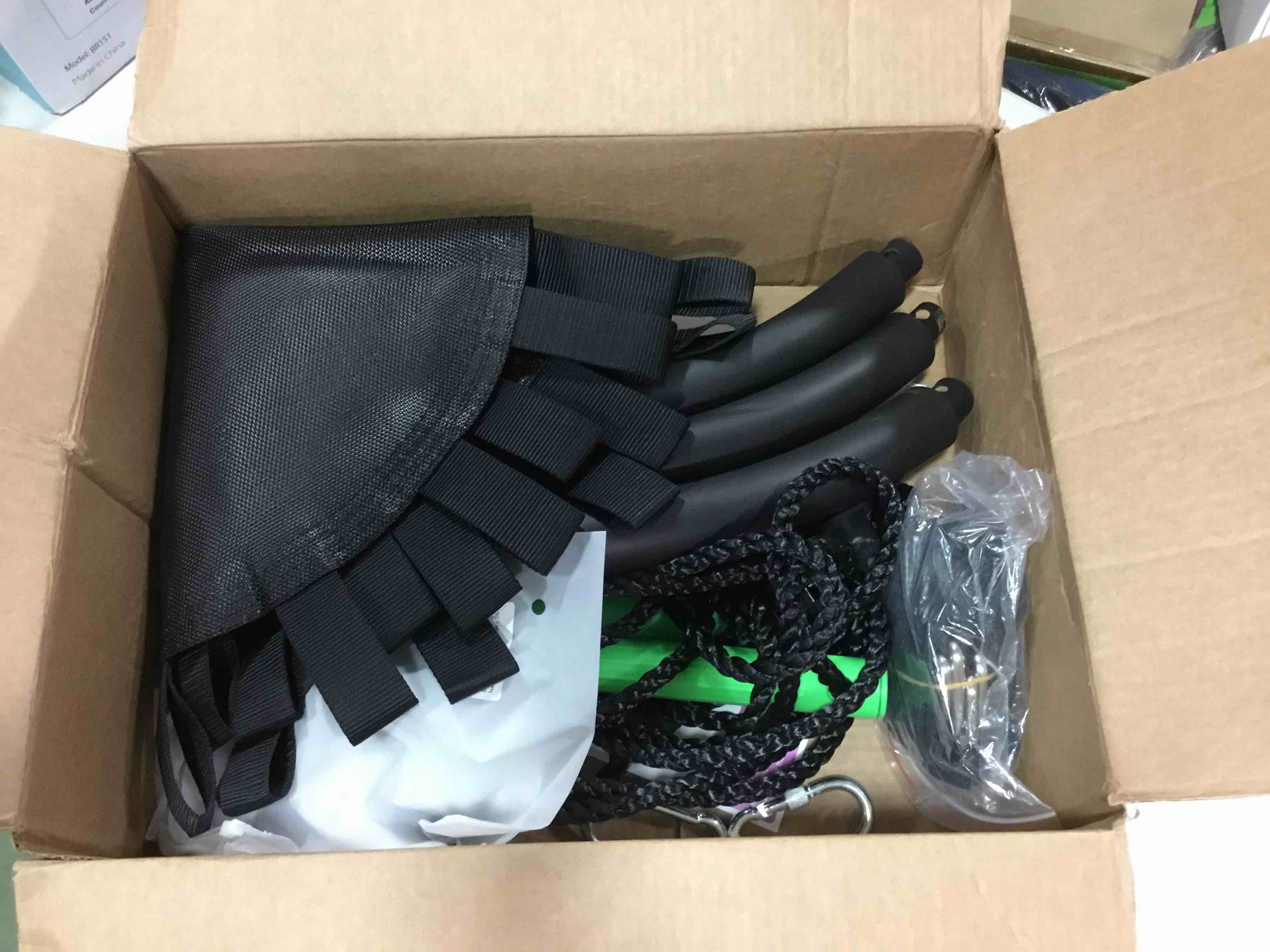 https://s3.amazonaws.com/lotting-images-prod/bidfta/GRN6154005_1714419714566.jpeg