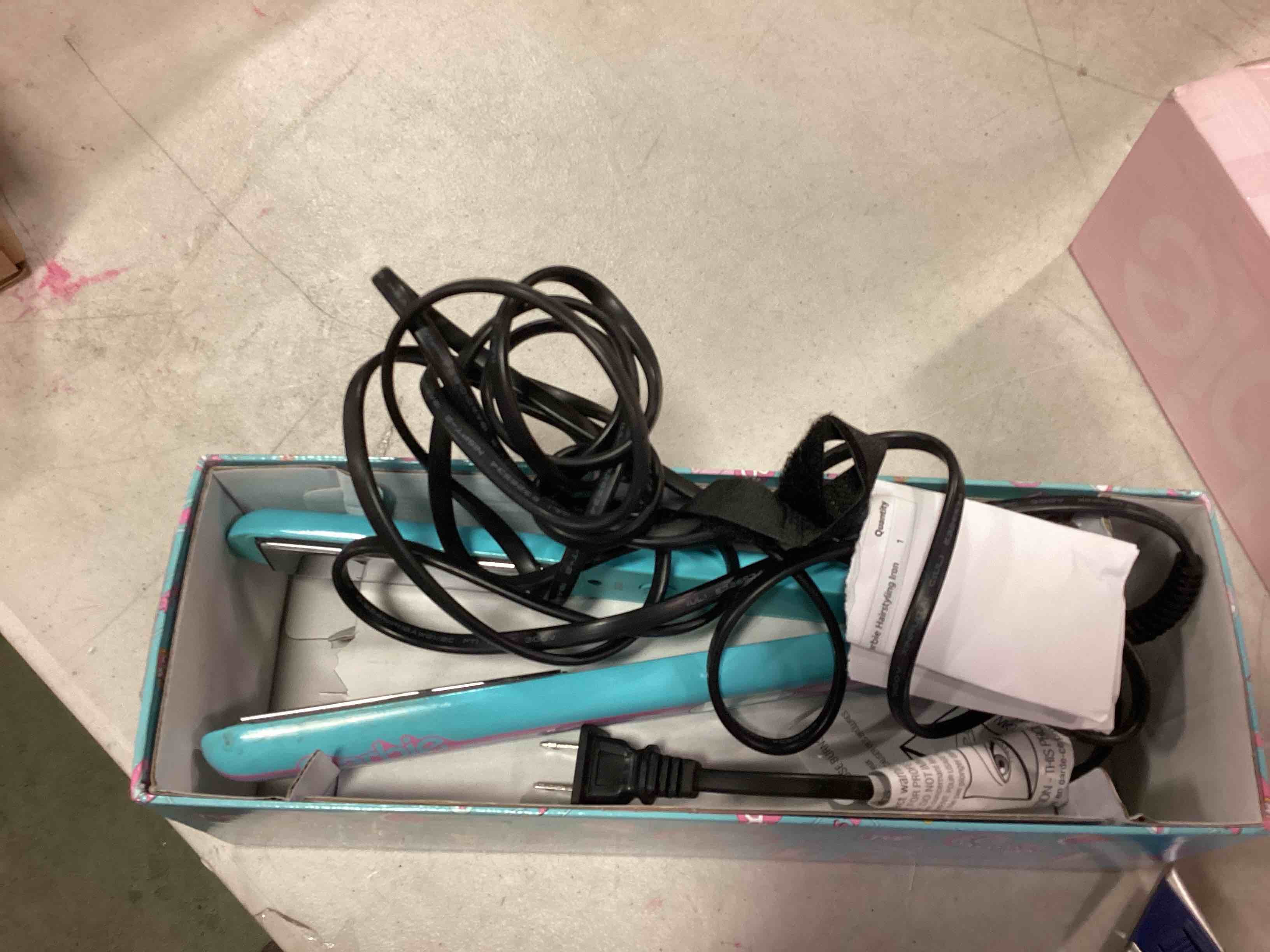 https://s3.amazonaws.com/lotting-images-prod/bidfta/GRN6154633_1714670474678.jpeg