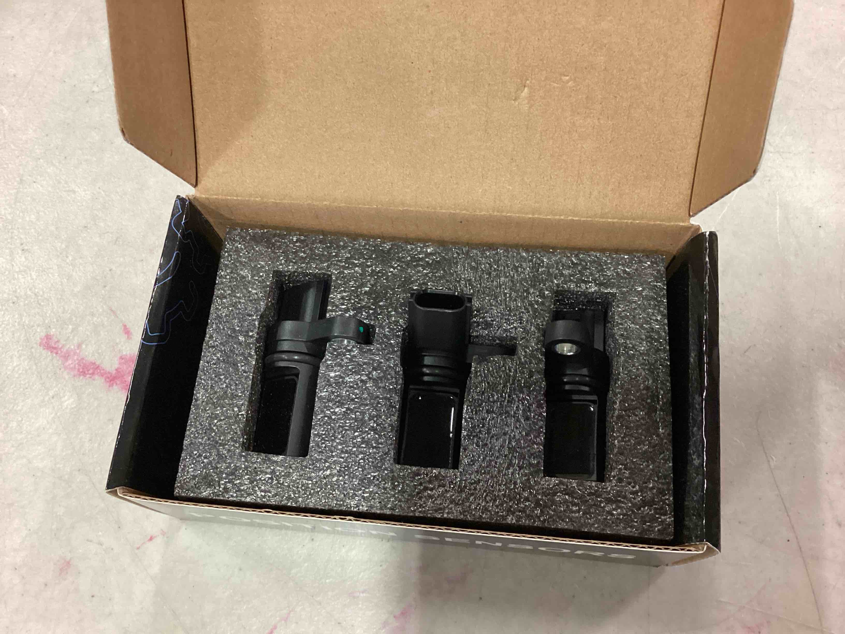 https://s3.amazonaws.com/lotting-images-prod/bidfta/GRN6154700_1714677897825.jpeg