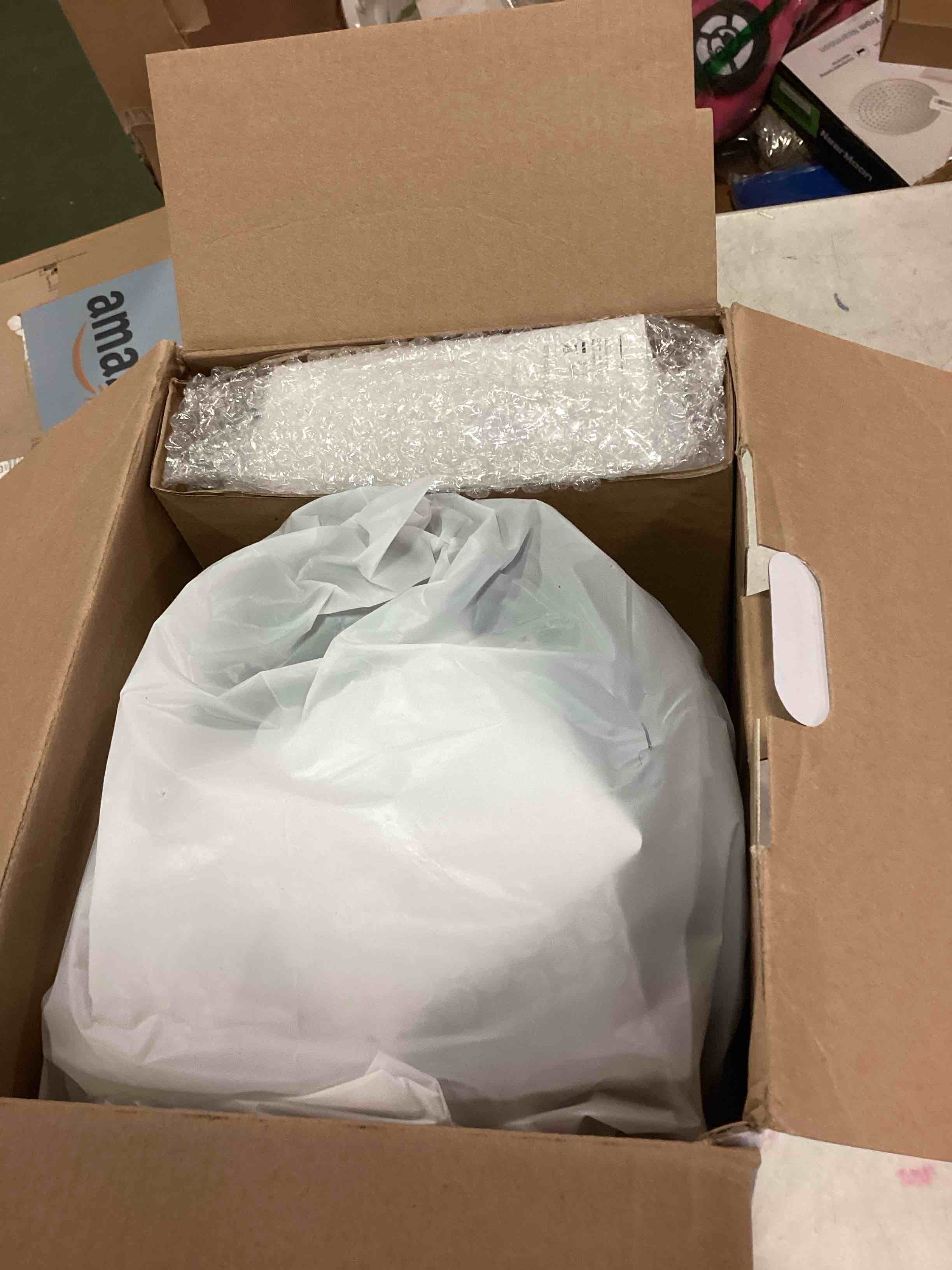https://s3.amazonaws.com/lotting-images-prod/bidfta/GRN6154736_1714680963414.jpeg