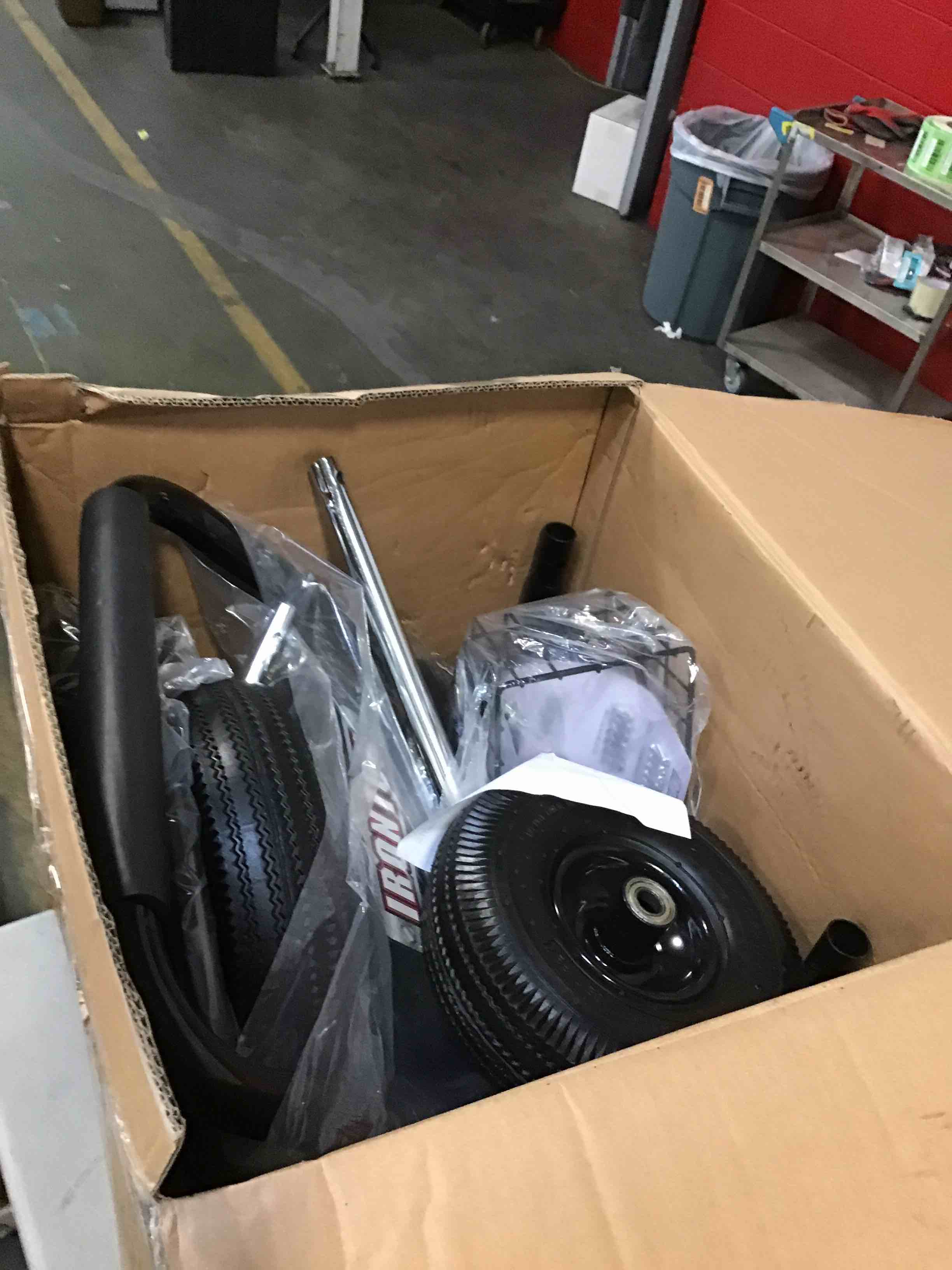 https://s3.amazonaws.com/lotting-images-prod/bidfta/GRN6155222_1714394990707.jpeg