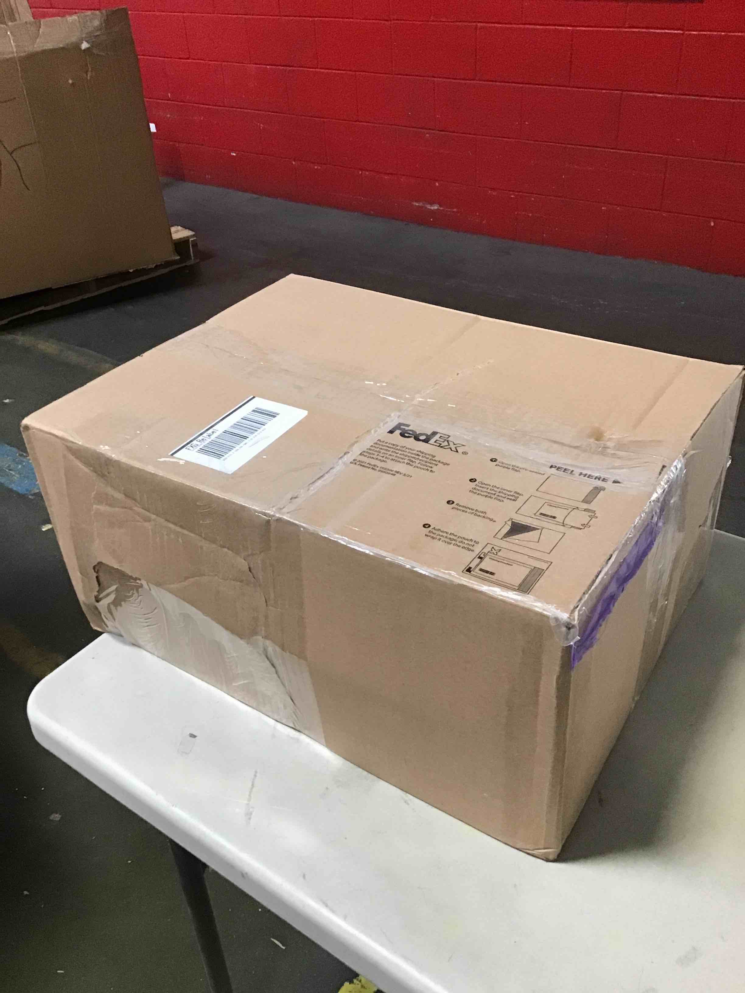 https://s3.amazonaws.com/lotting-images-prod/bidfta/GRN6155268_1714409557295.jpeg