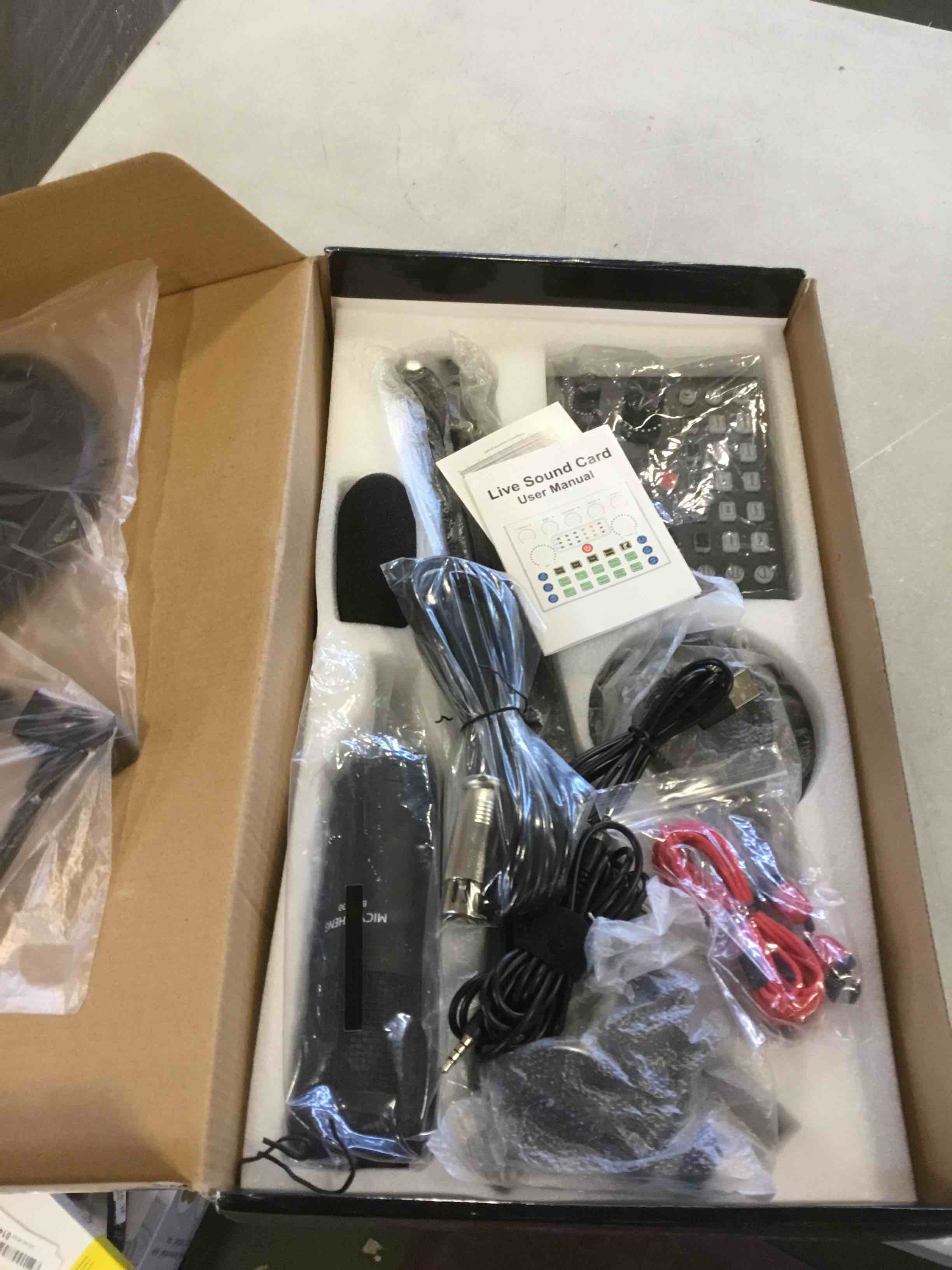 https://s3.amazonaws.com/lotting-images-prod/bidfta/GRN6156607_1714072988137.jpeg