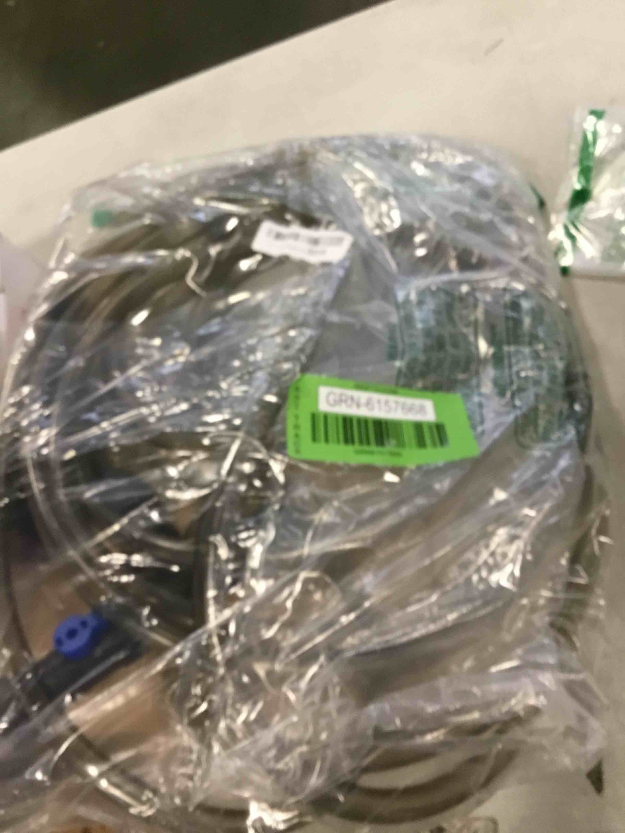 https://s3.amazonaws.com/lotting-images-prod/bidfta/GRN6157668_1714479475385.jpeg
