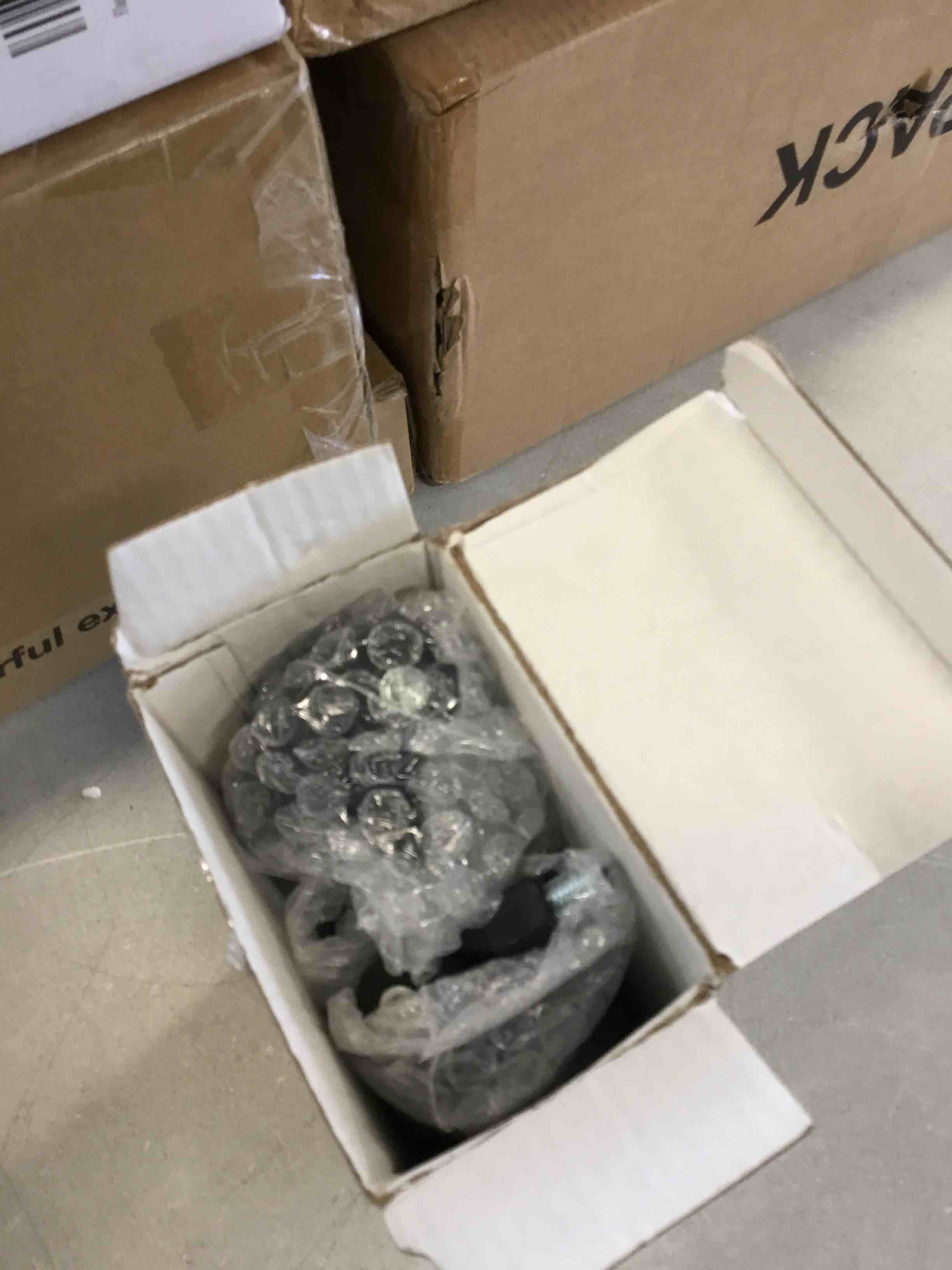 https://s3.amazonaws.com/lotting-images-prod/bidfta/GRN6157827_1714496439559.jpeg