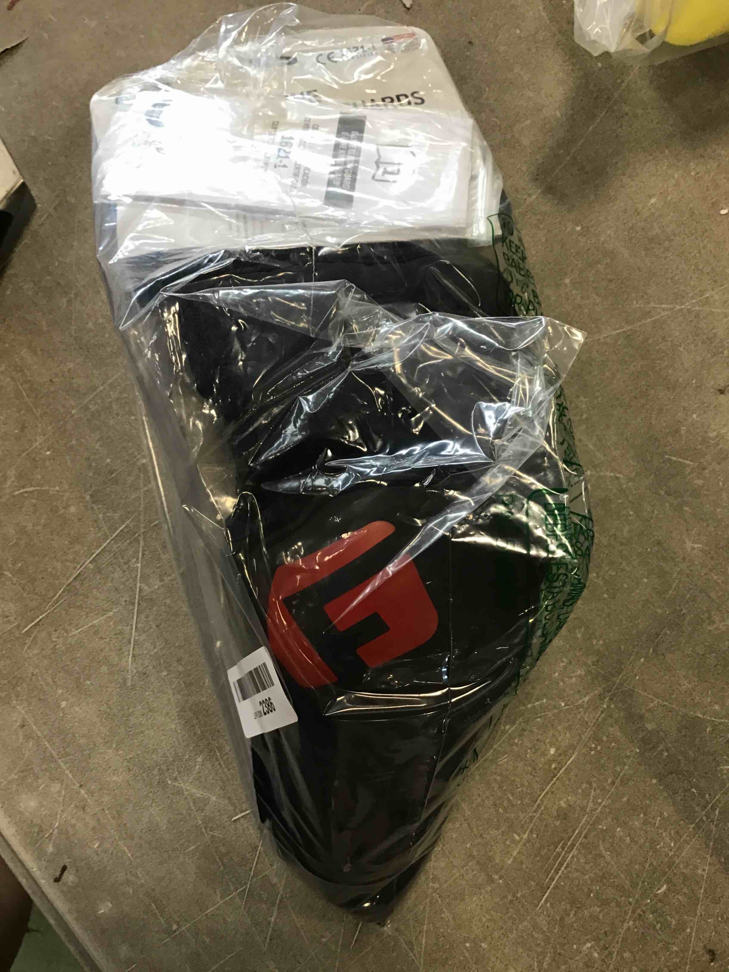 https://s3.amazonaws.com/lotting-images-prod/bidfta/GRN6160108_1714401084942.jpeg
