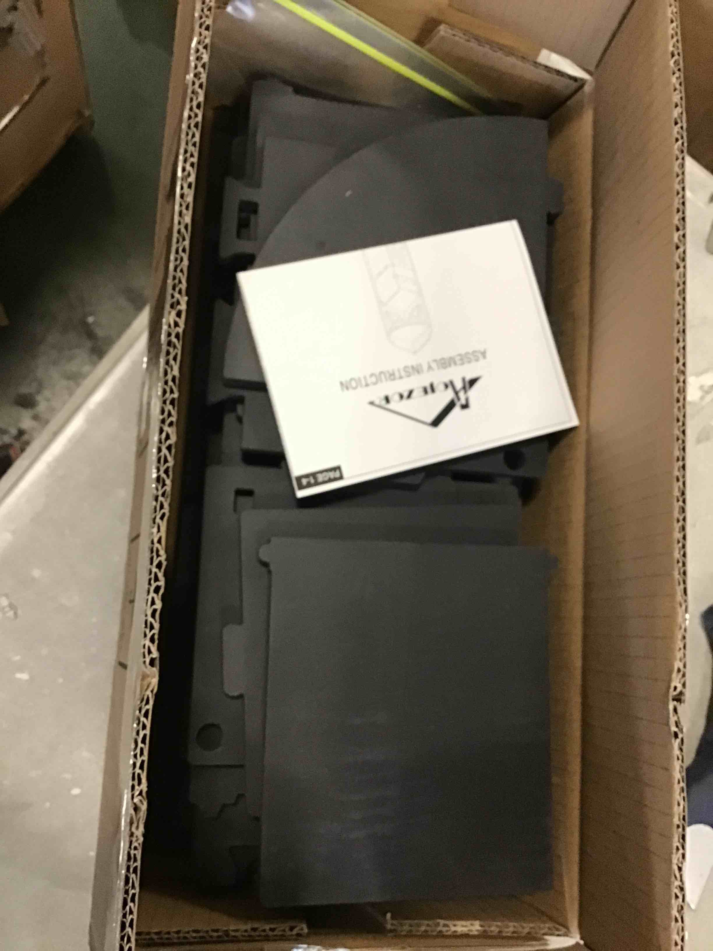 https://s3.amazonaws.com/lotting-images-prod/bidfta/GRN6160717_1714570692060.jpeg