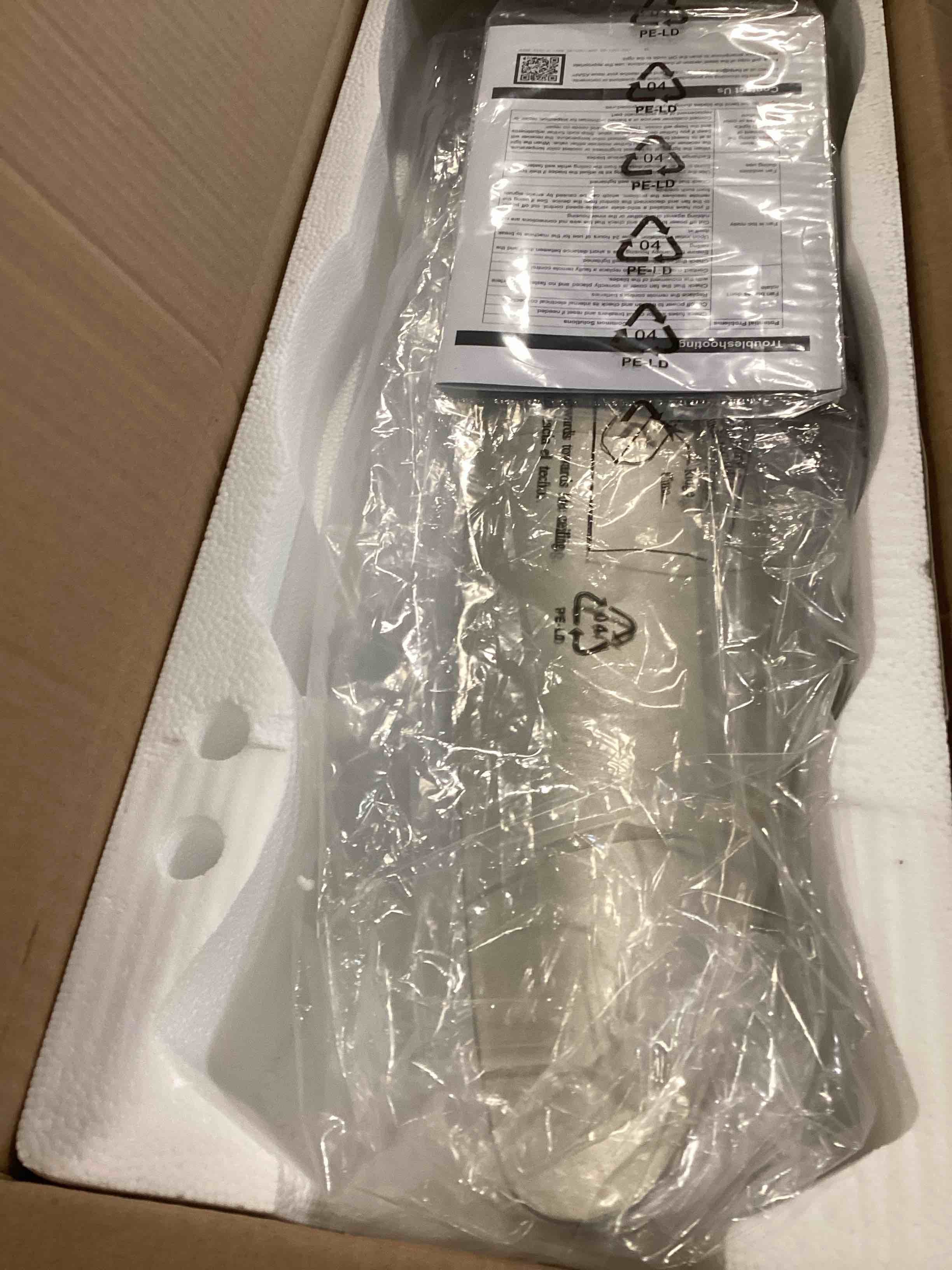 https://s3.amazonaws.com/lotting-images-prod/bidfta/GRN6160989_1714397767135.jpeg