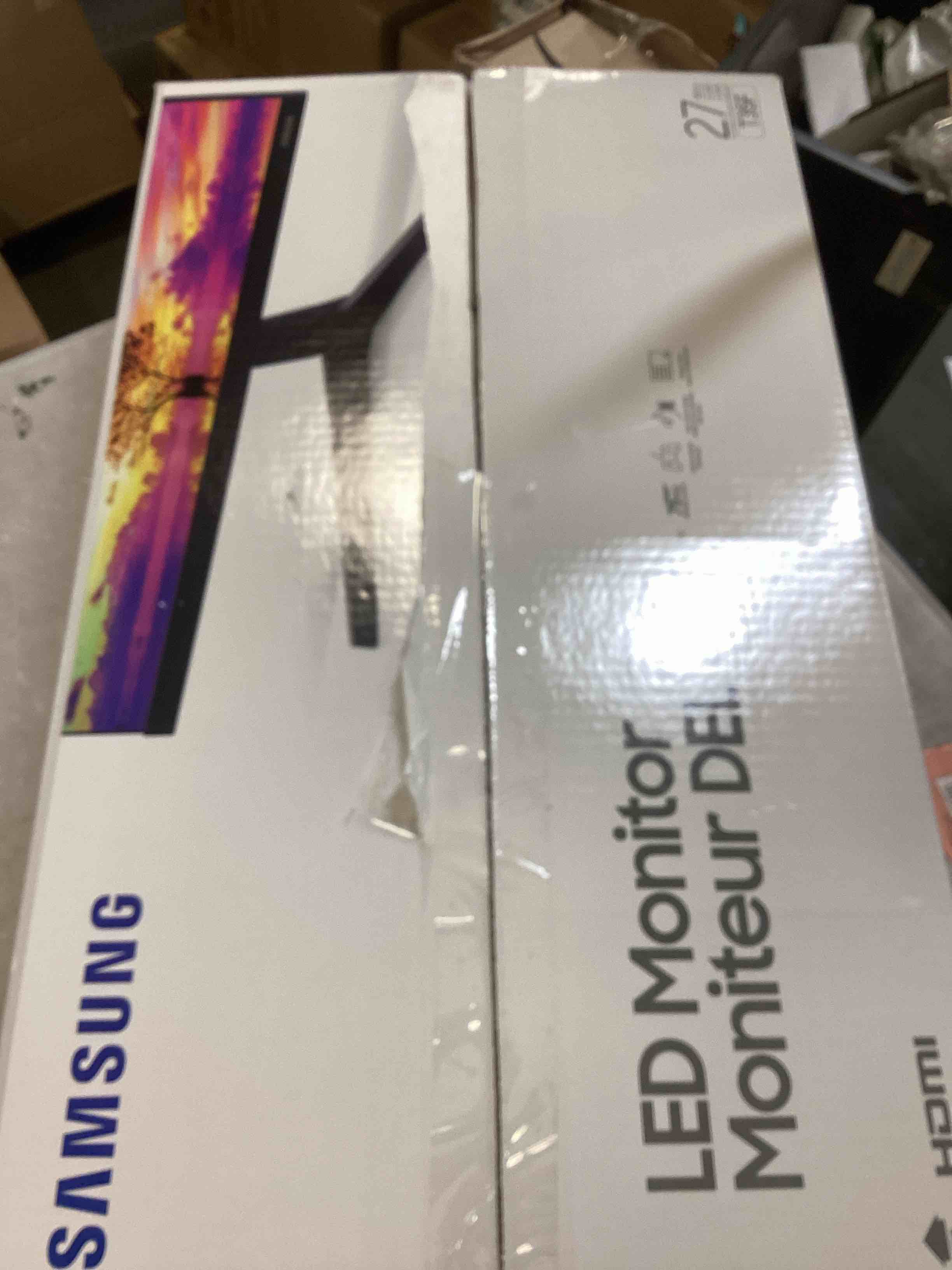 https://s3.amazonaws.com/lotting-images-prod/bidfta/GRN6161377_1714587577350.jpeg