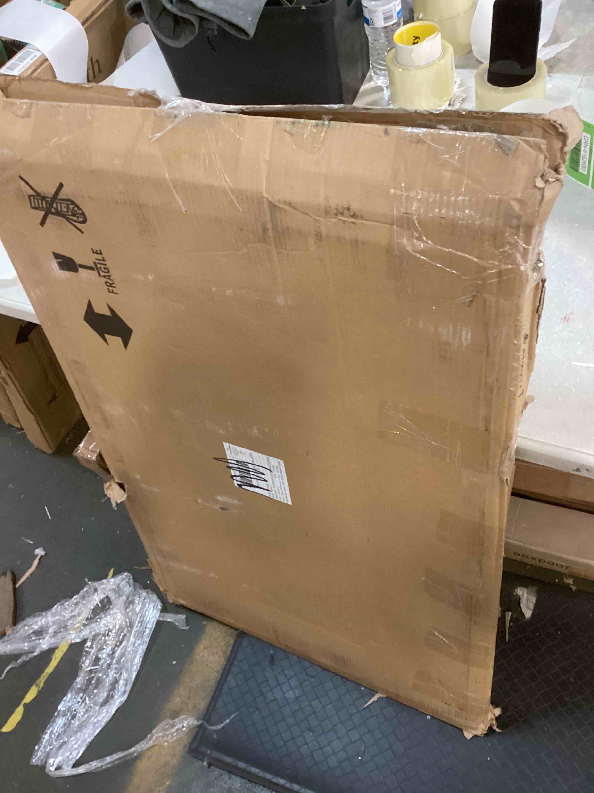 https://s3.amazonaws.com/lotting-images-prod/bidfta/GRN6162680_1714153475529.jpeg