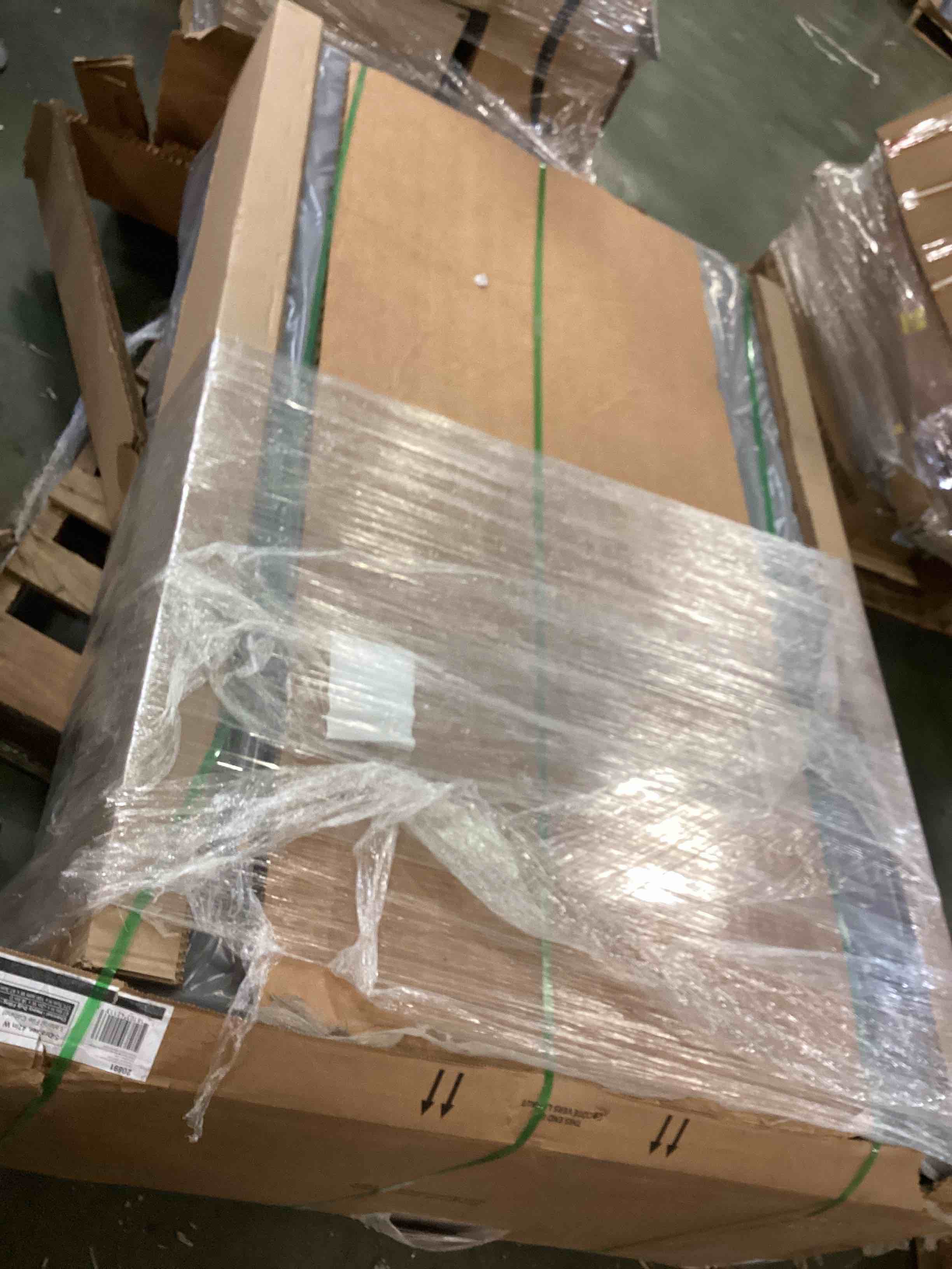 https://s3.amazonaws.com/lotting-images-prod/bidfta/GRN6163463_1714500482922.jpeg