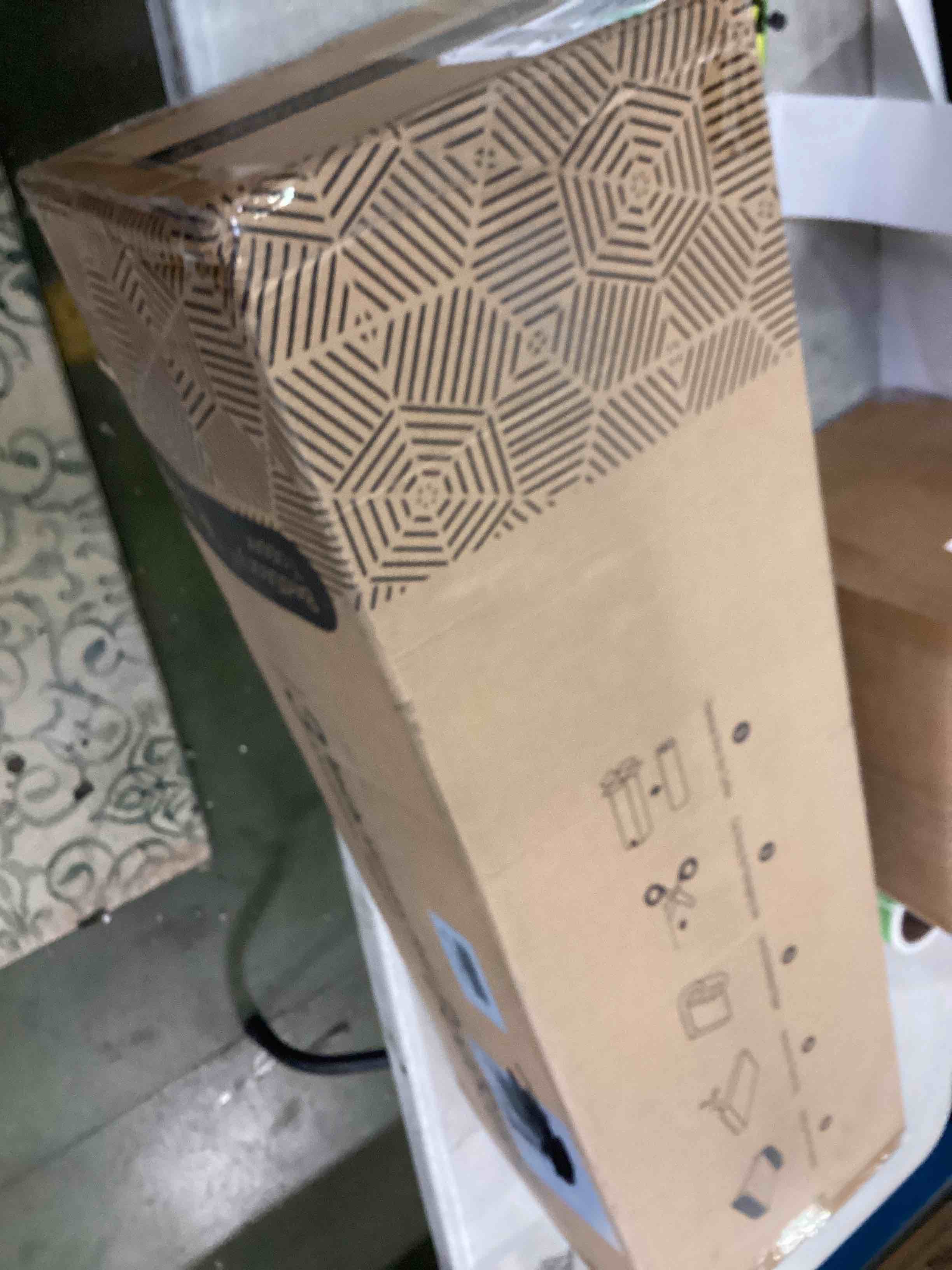 https://s3.amazonaws.com/lotting-images-prod/bidfta/GRN6163632_1714569883115.jpeg