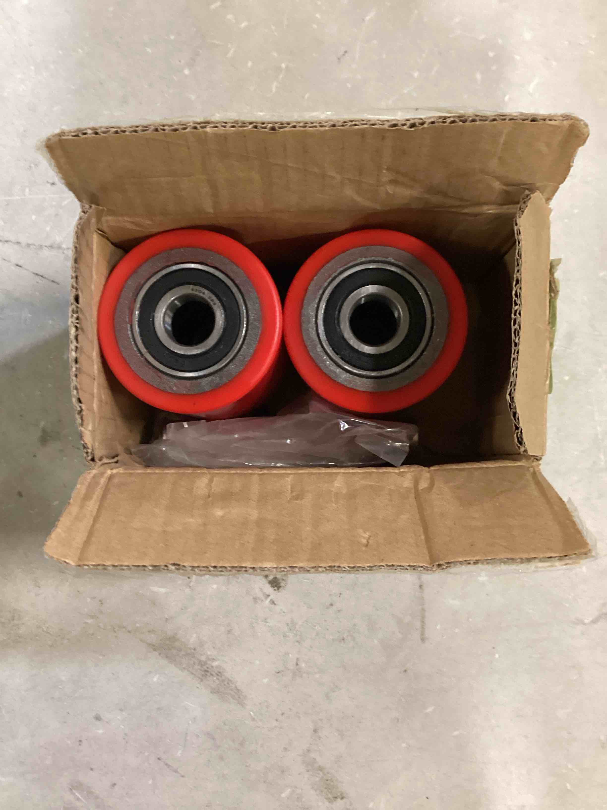 https://s3.amazonaws.com/lotting-images-prod/bidfta/GRN6166001_1718903450179.jpeg