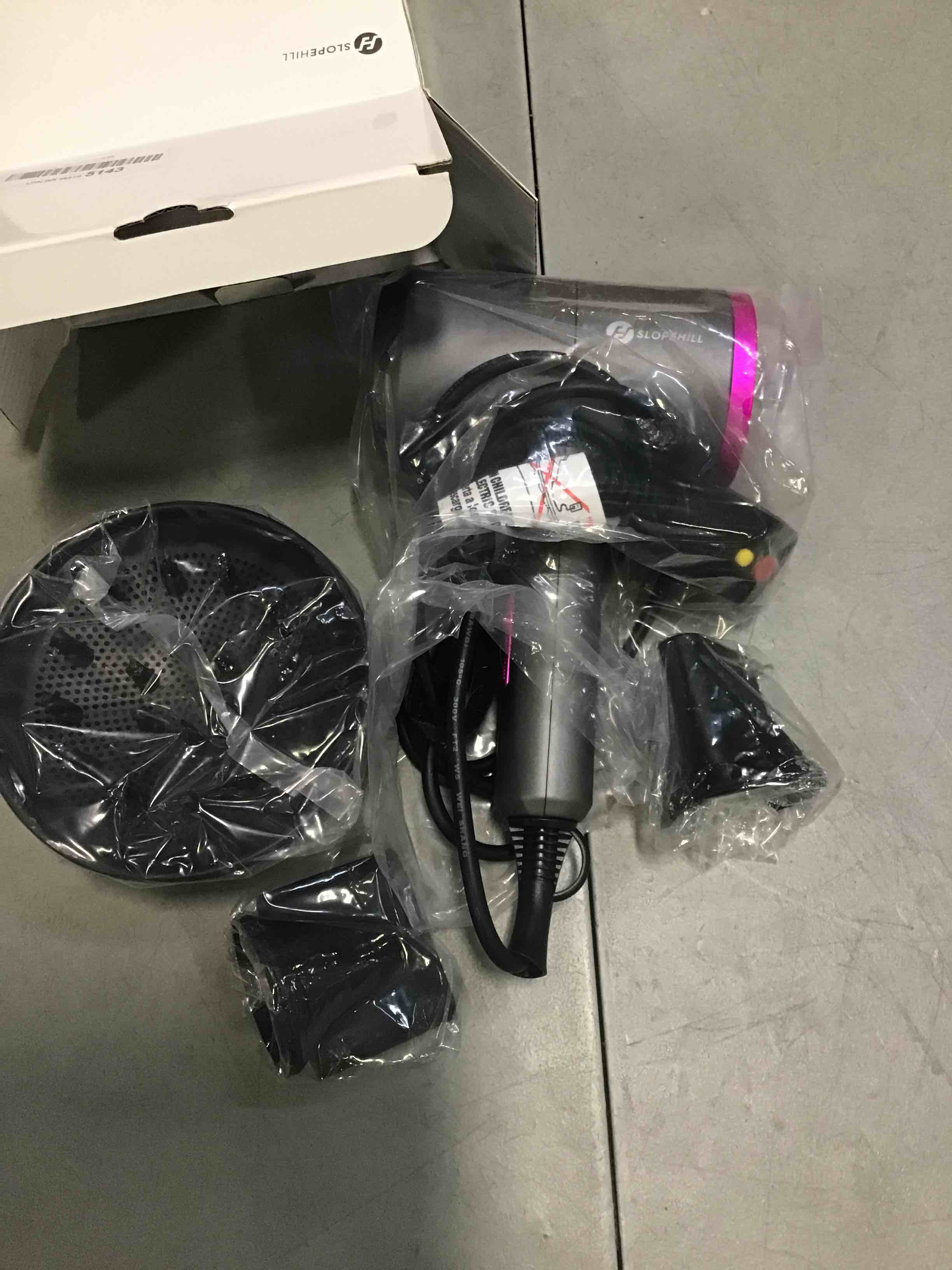 https://s3.amazonaws.com/lotting-images-prod/bidfta/GRN6166572_1719413817092.jpeg