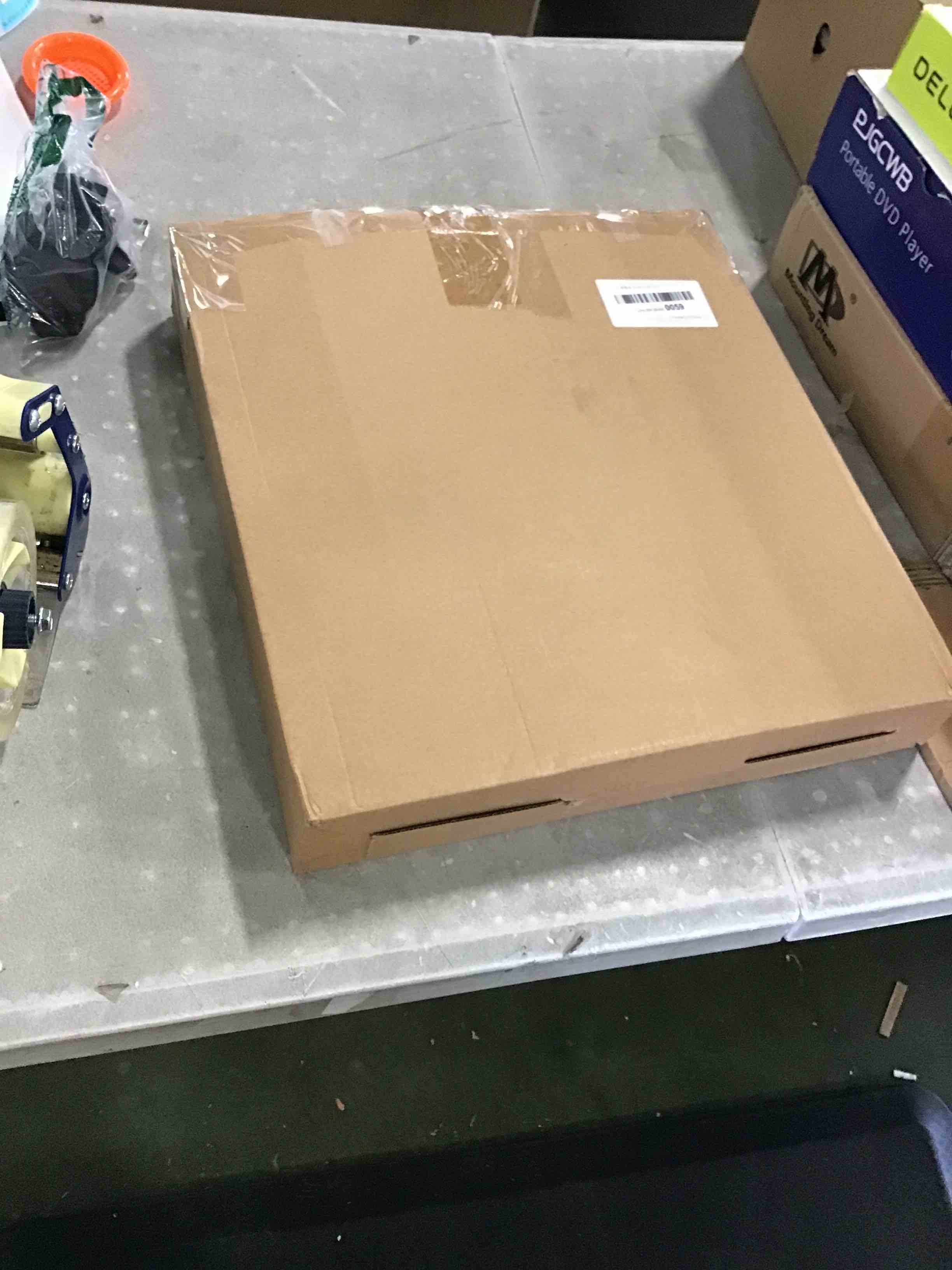 https://s3.amazonaws.com/lotting-images-prod/bidfta/GRN6170864_1718910165691.jpeg