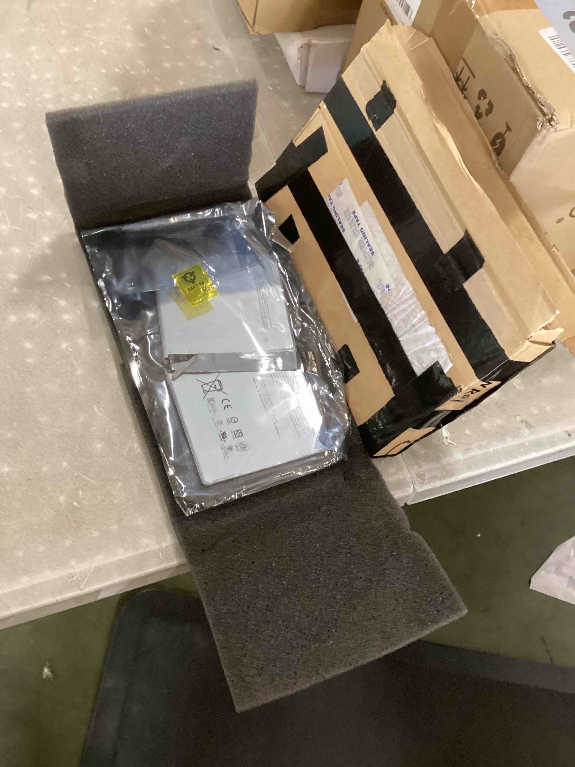https://s3.amazonaws.com/lotting-images-prod/bidfta/GRN6171007_1718973602120.jpeg