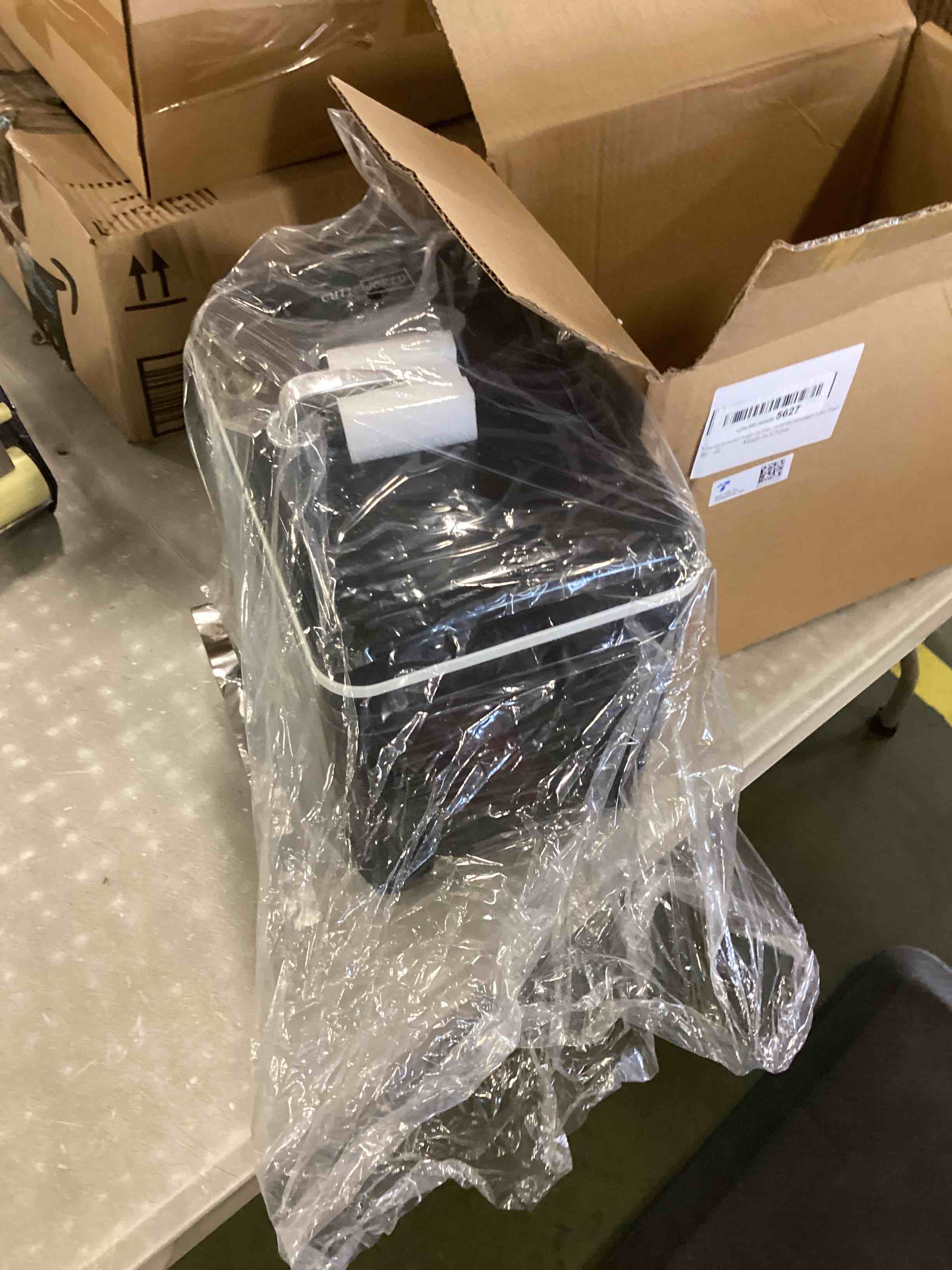 https://s3.amazonaws.com/lotting-images-prod/bidfta/GRN6171165_1718994847616.jpeg
