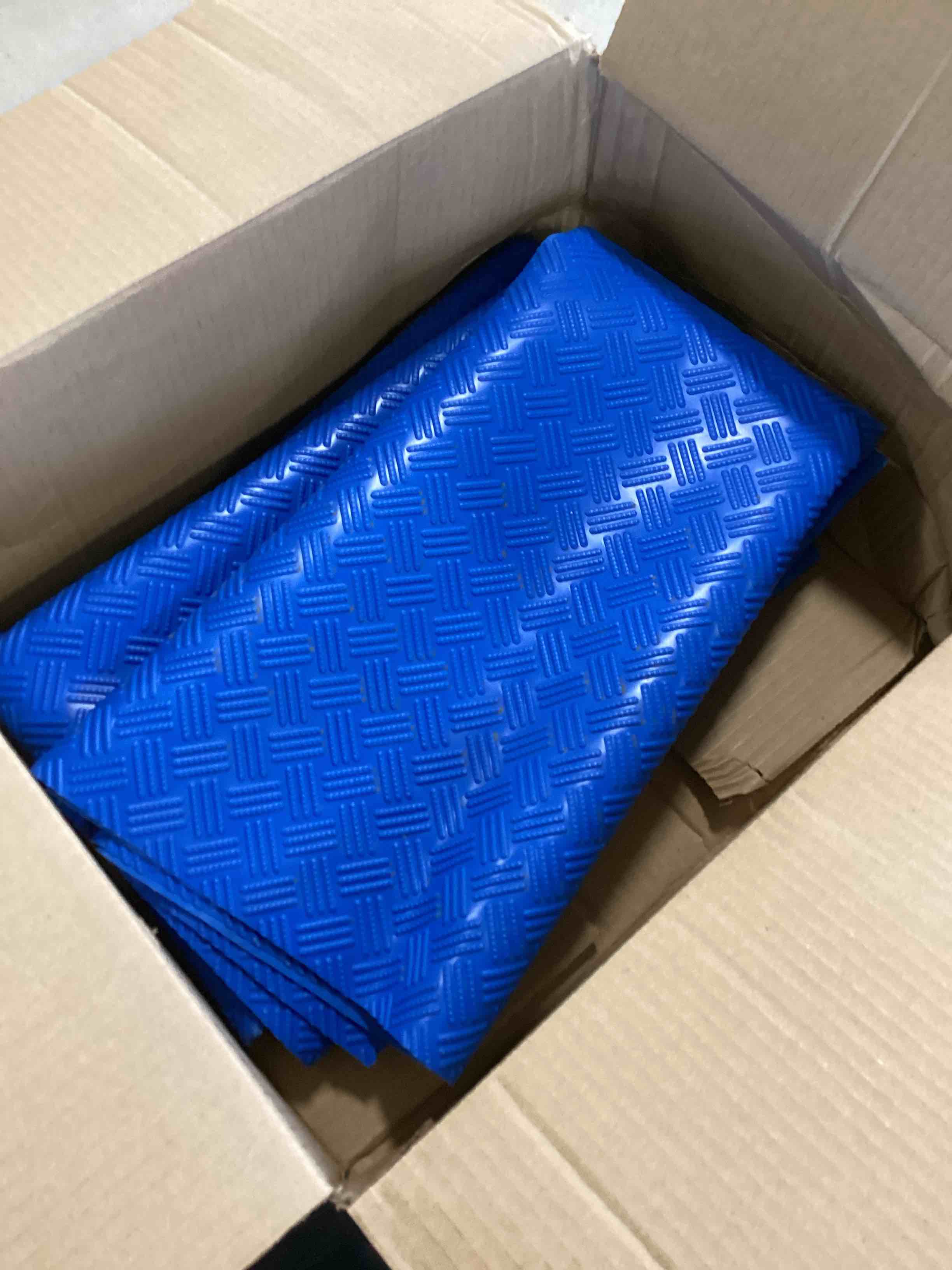 https://s3.amazonaws.com/lotting-images-prod/bidfta/GRN6171184_1718996569095.jpeg