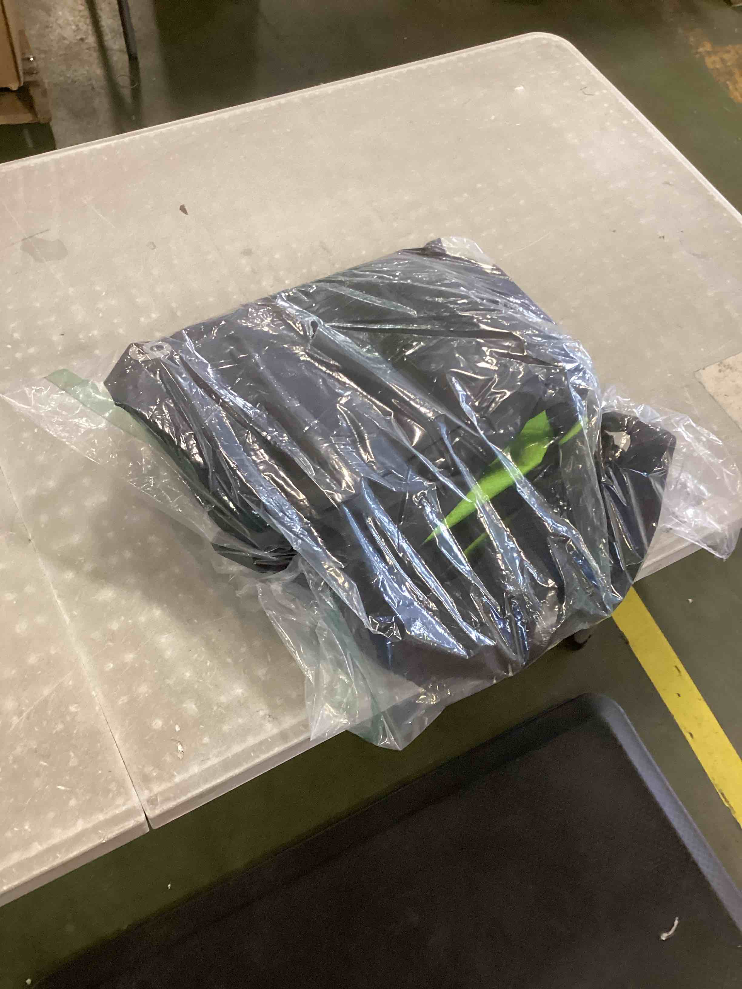 https://s3.amazonaws.com/lotting-images-prod/bidfta/GRN6171232_1719000188417.jpeg