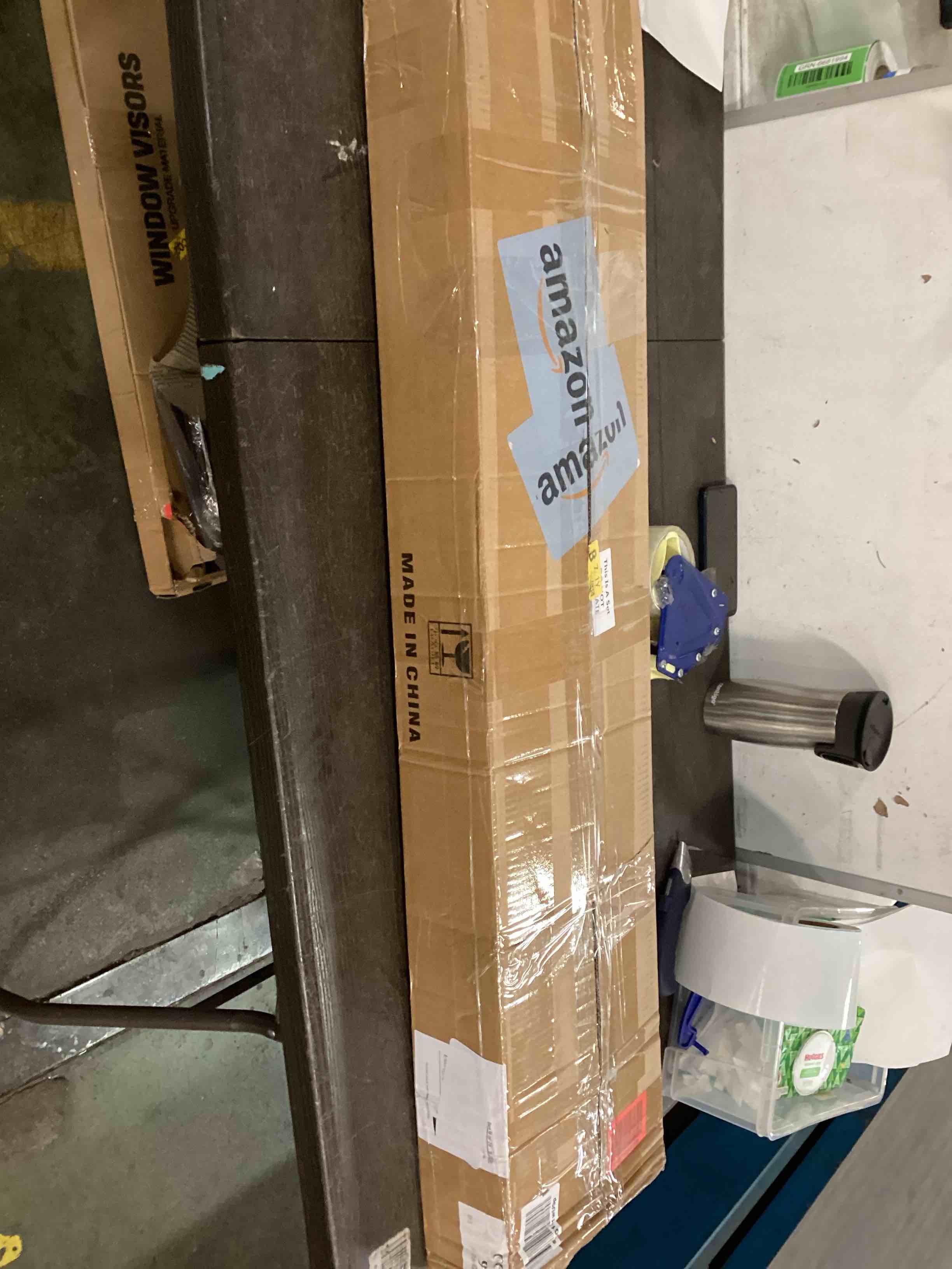 https://s3.amazonaws.com/lotting-images-prod/bidfta/GRN6172779_1719445594405.jpeg