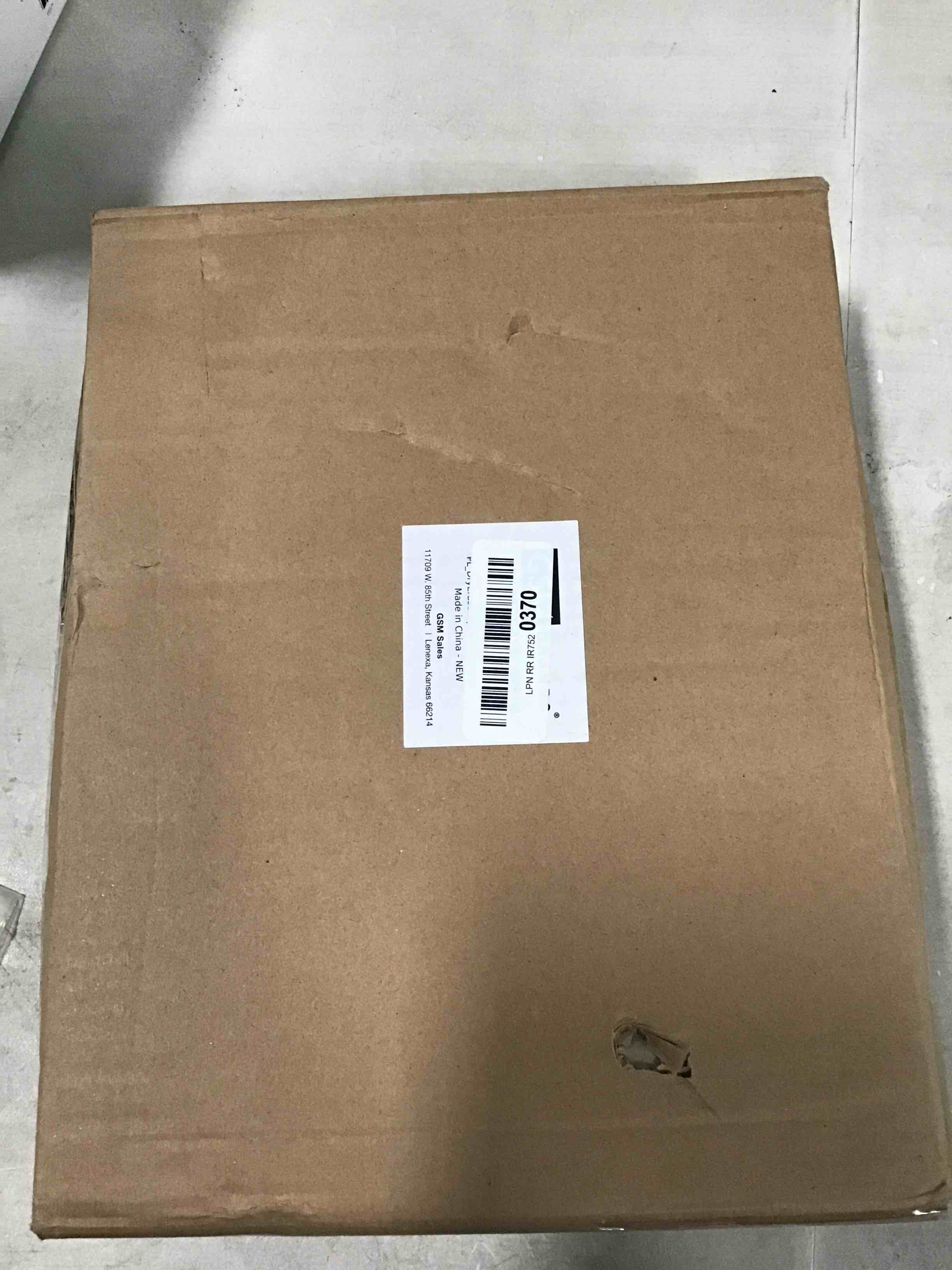 https://s3.amazonaws.com/lotting-images-prod/bidfta/GRN6173895_1719071225542.jpeg