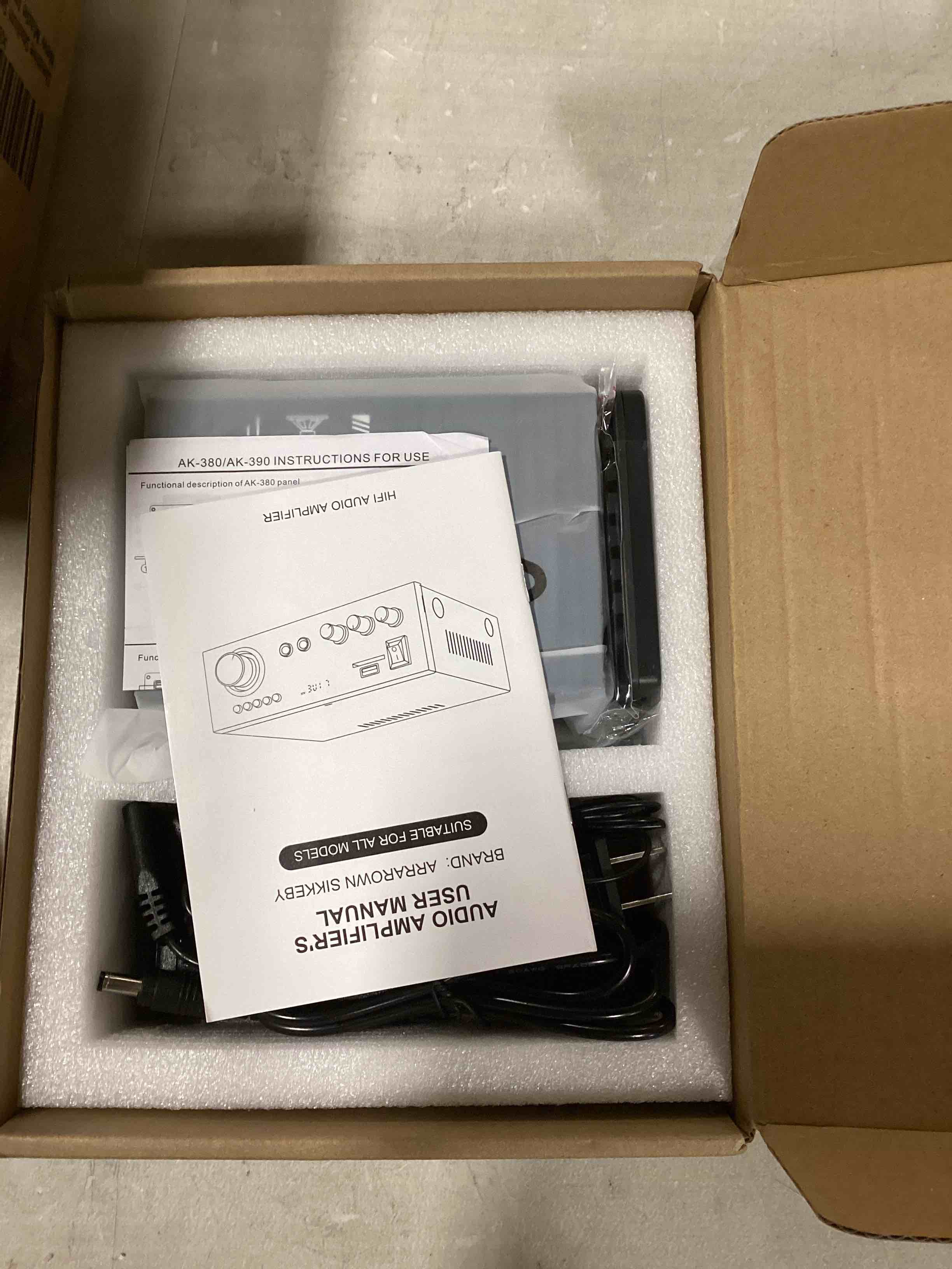 https://s3.amazonaws.com/lotting-images-prod/bidfta/GRN6174310_1719403686865.jpeg