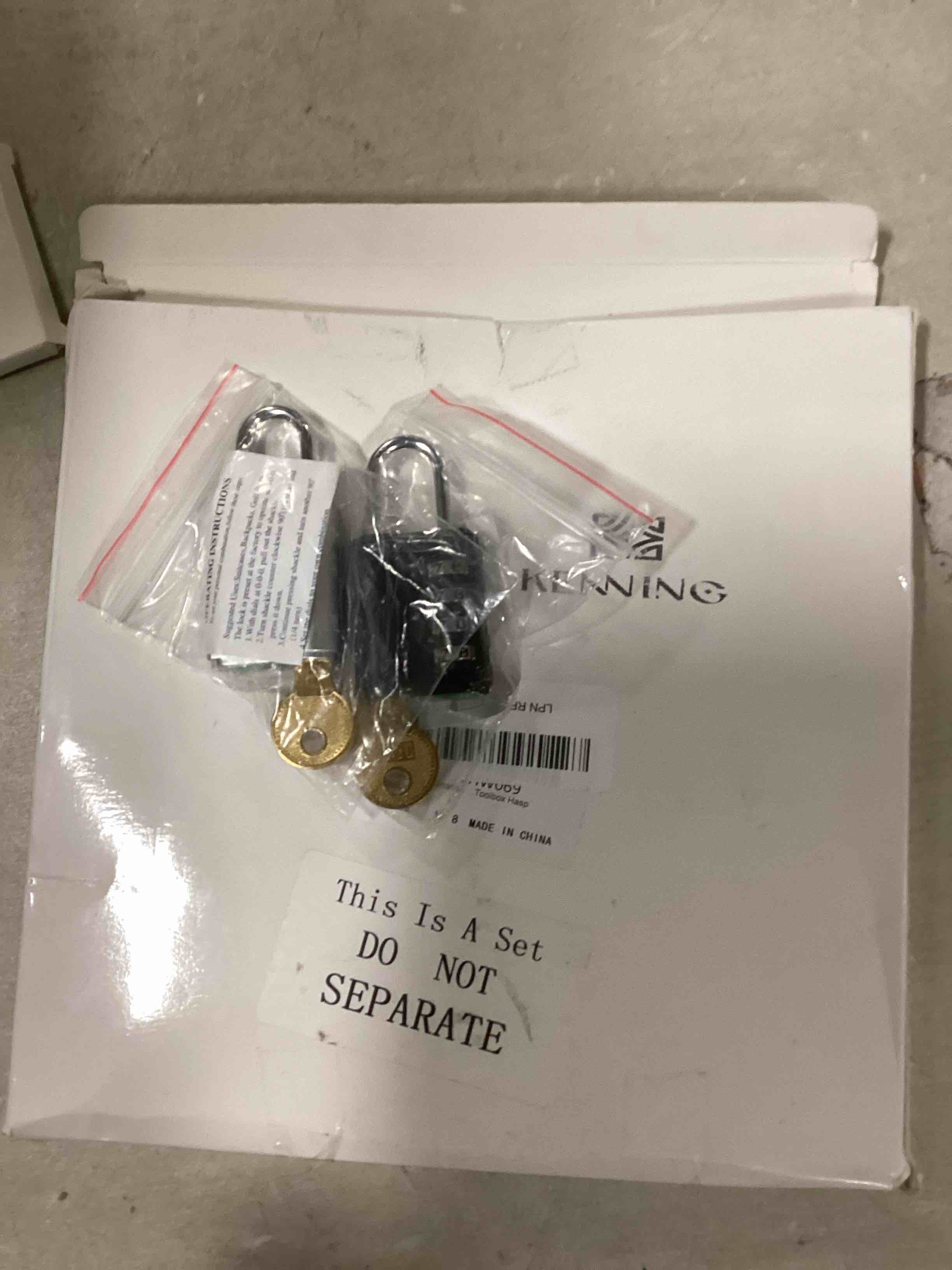 https://s3.amazonaws.com/lotting-images-prod/bidfta/GRN6174416_1719413817740.jpeg