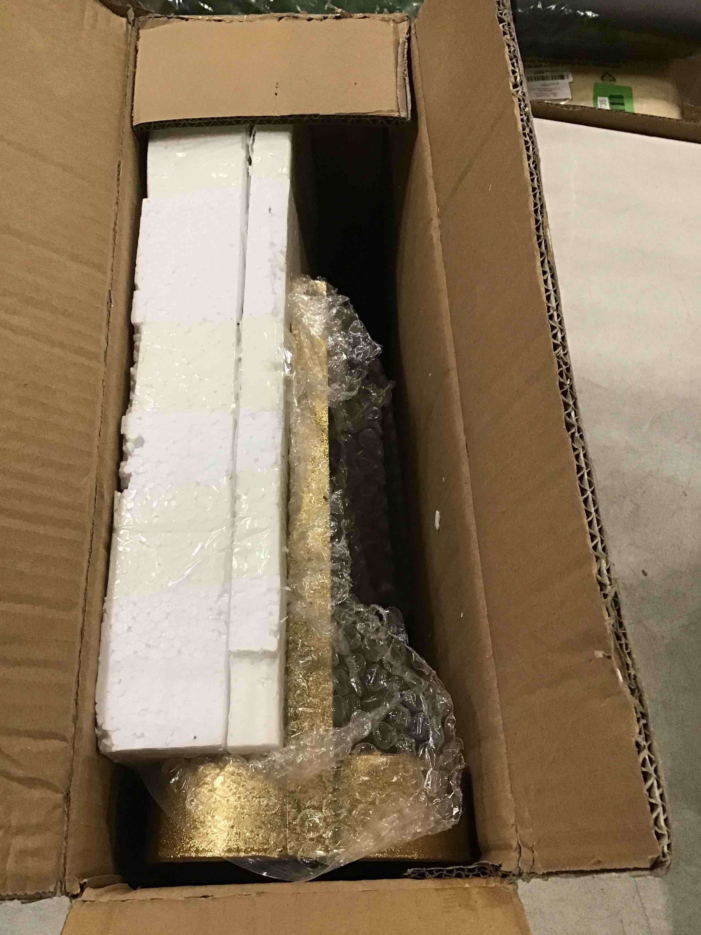 https://s3.amazonaws.com/lotting-images-prod/bidfta/GRN6175743_1719229234880.jpeg