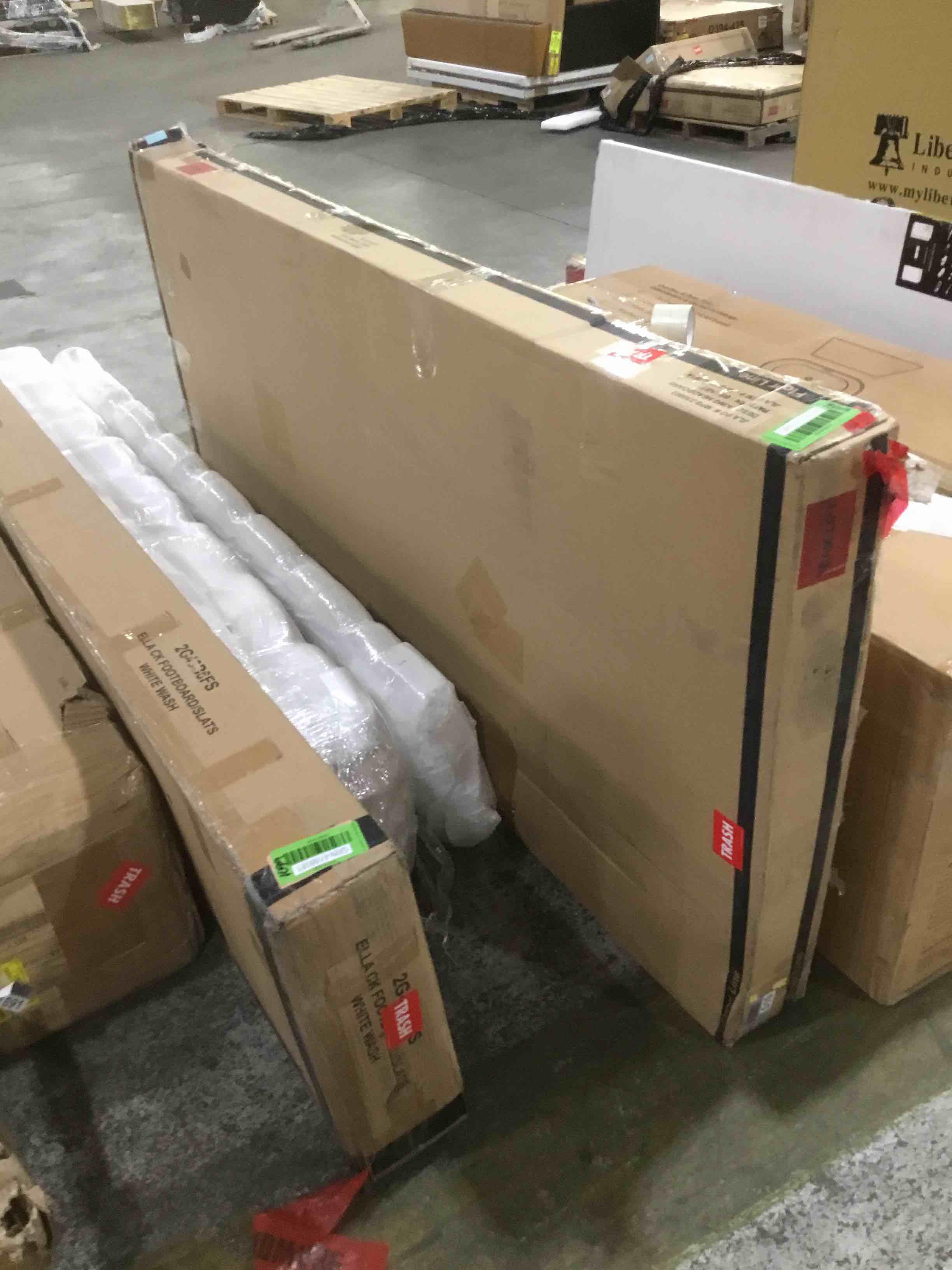https://s3.amazonaws.com/lotting-images-prod/bidfta/GRN6188094_1715625249464.jpeg