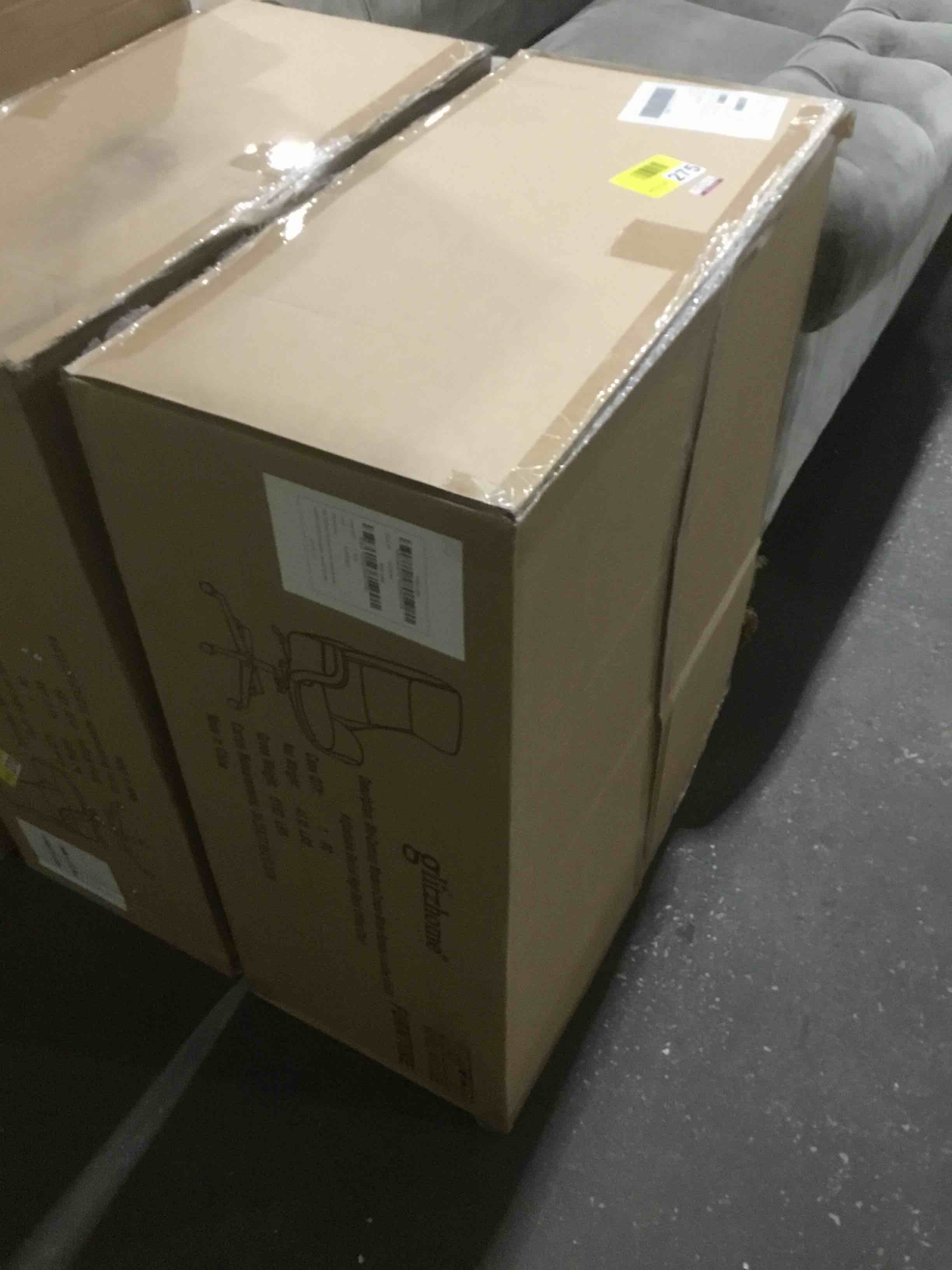 https://s3.amazonaws.com/lotting-images-prod/bidfta/GRN6188252_1716298206446.jpeg
