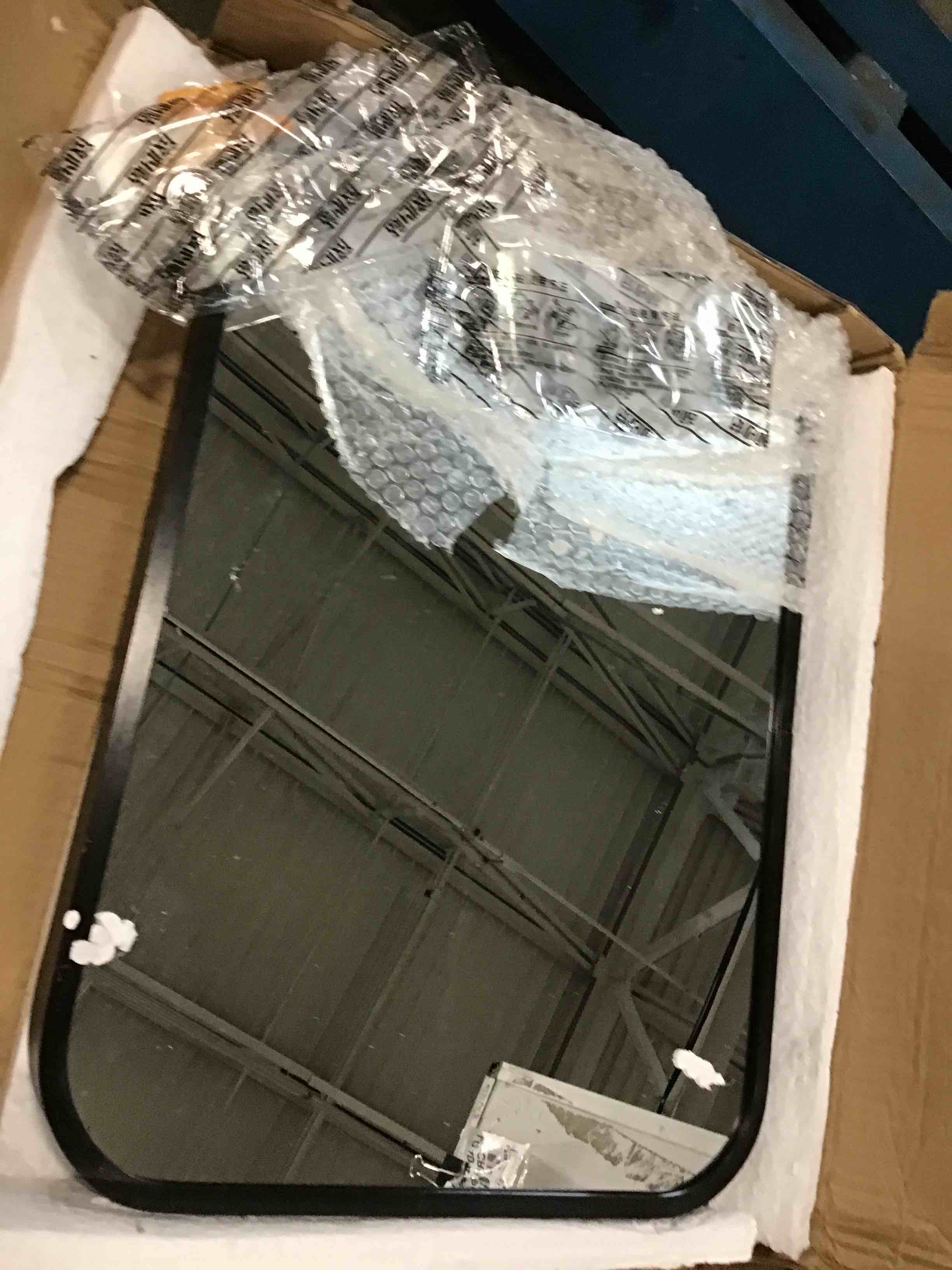 https://s3.amazonaws.com/lotting-images-prod/bidfta/GRN6200436_1713190757023.jpeg