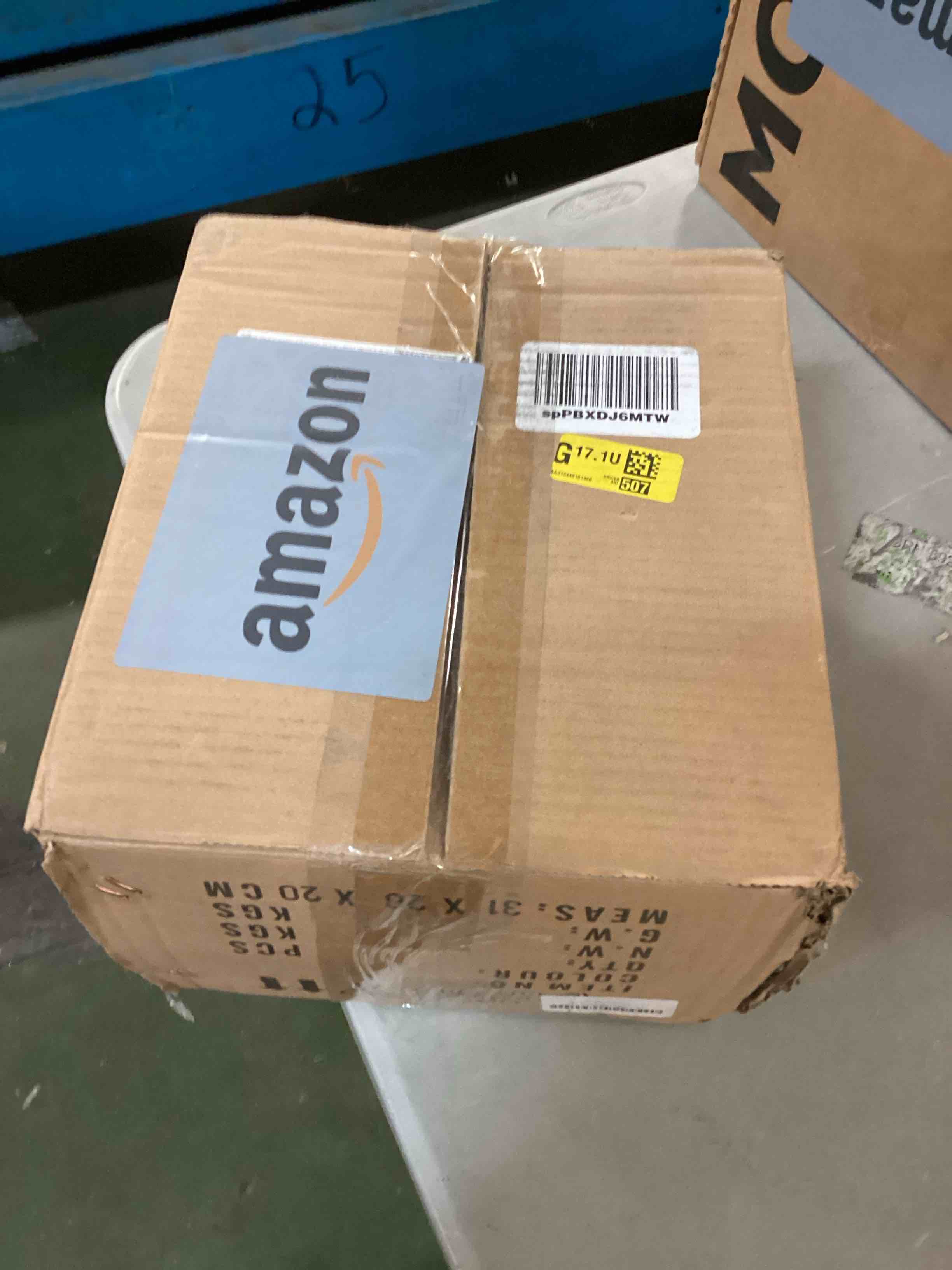 https://s3.amazonaws.com/lotting-images-prod/bidfta/GRN6202334_1713530169674.jpeg