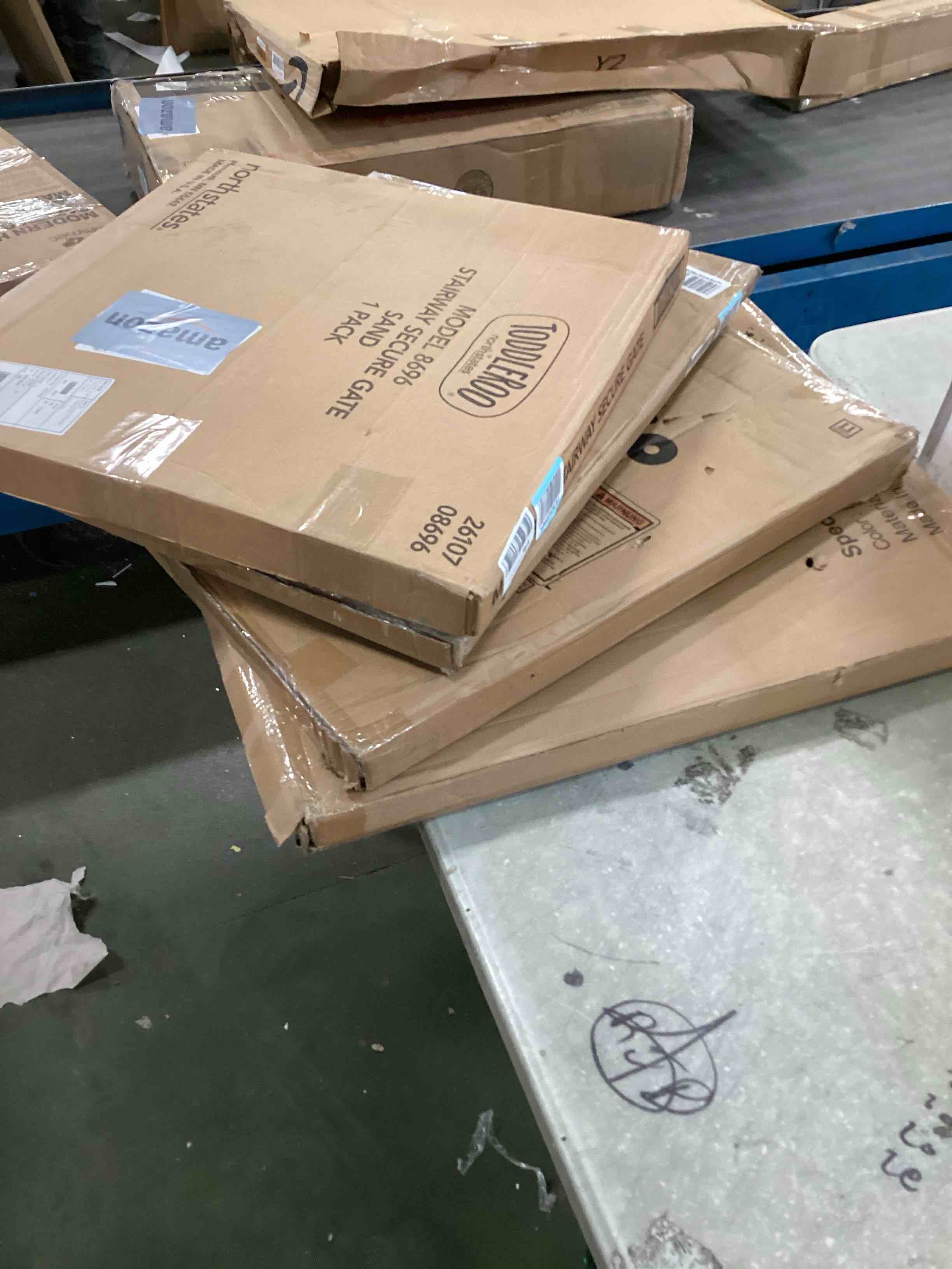 https://s3.amazonaws.com/lotting-images-prod/bidfta/GRN6202817_1714592120719.jpeg